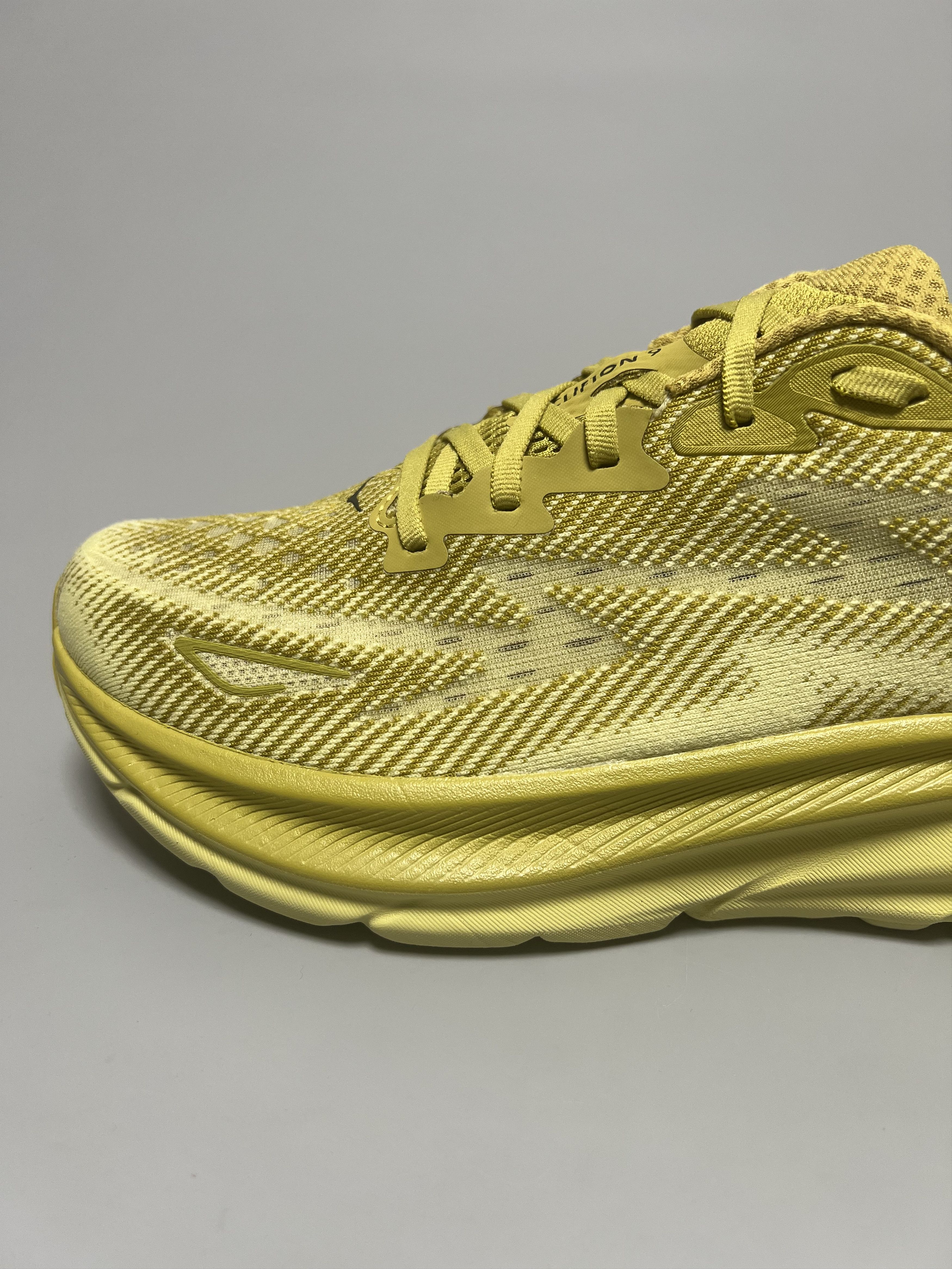Hoka 9.5D Hoka One One Clifton 9 Running Shoes Walking Gym Size US 9.5 / EU 42-43 - 8 Thumbnail