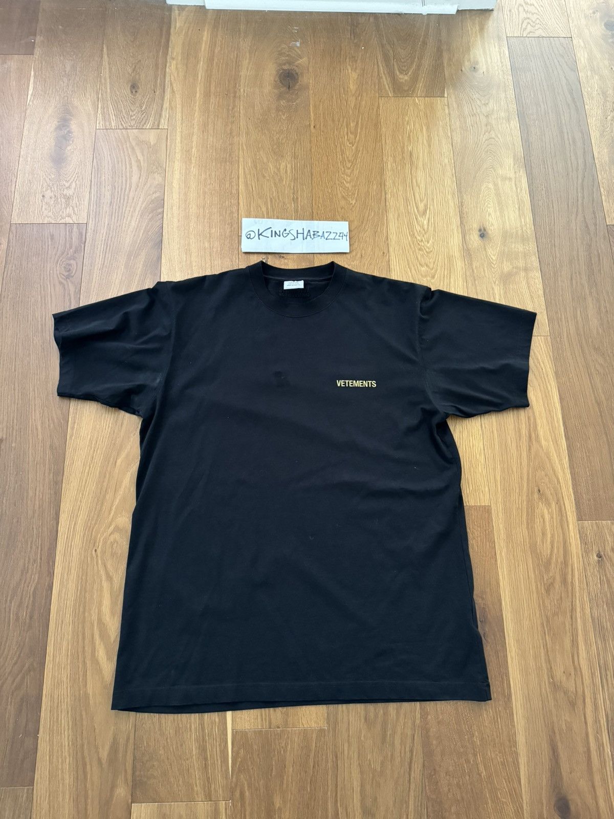 Vetements VETEMENTS GOLD ICON TEE Size US L / EU 52-54 / 3 - 1 Thumbnail