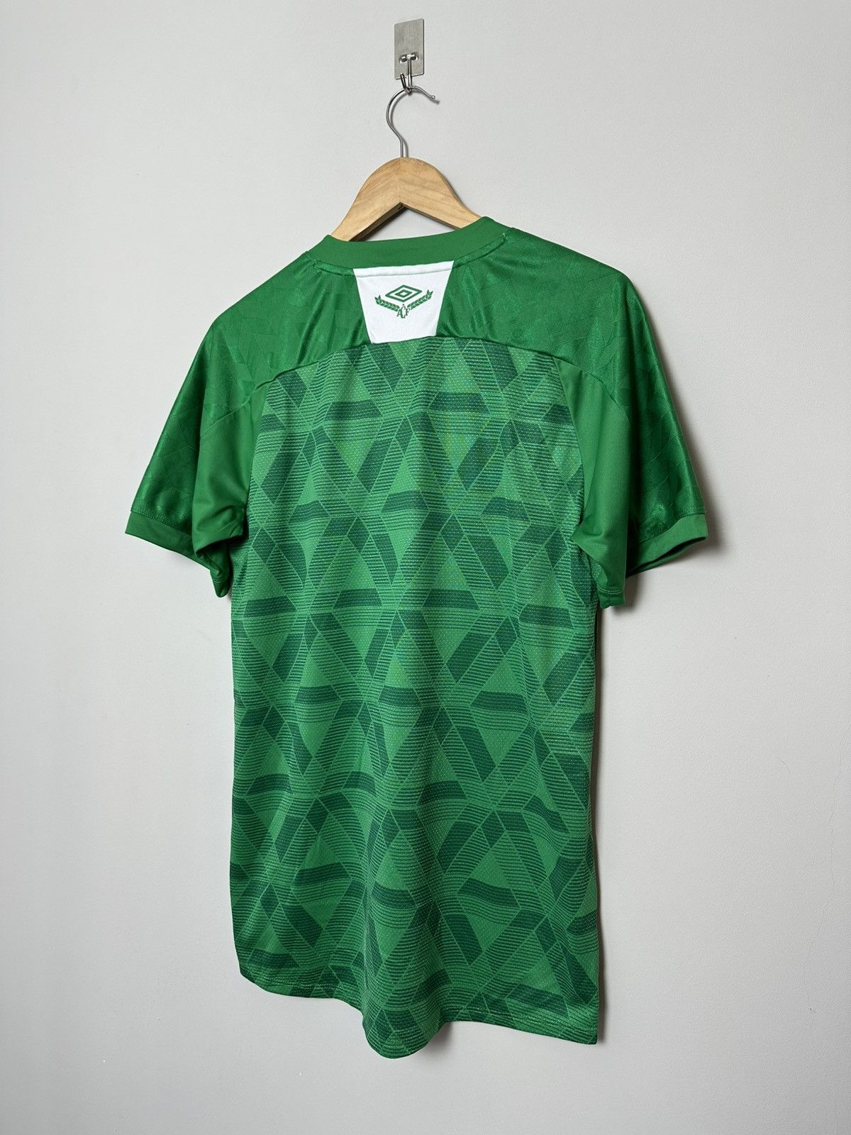 Umbro Chapecoense 2021 Umbro Brazil Football Jersey Green Shirt M Size US M / EU 48-50 / 2 - 8 Thumbnail