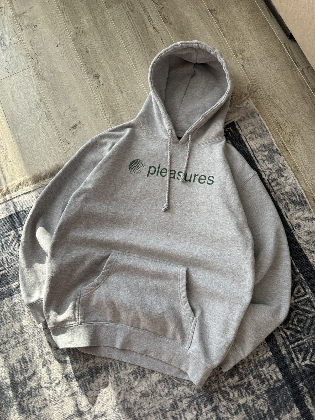 Pleasures Pleasures Now Communication Hoodie Size US L / EU 52-54 / 3 - 5 Thumbnail