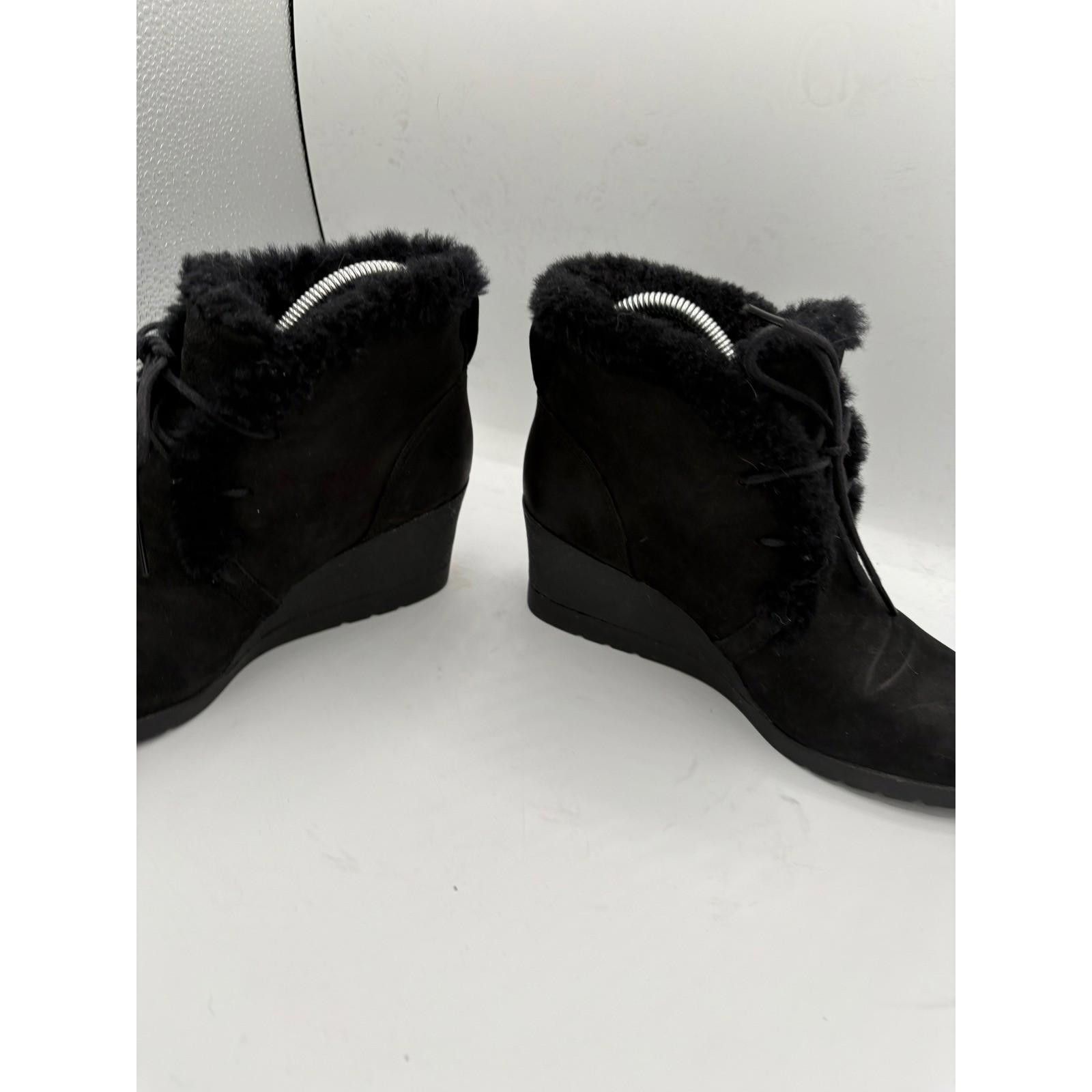 Ugg UGG Jeovana waterproof wedge lace-up booties women's 8 Size US 6 / IT 36 - 4 Thumbnail