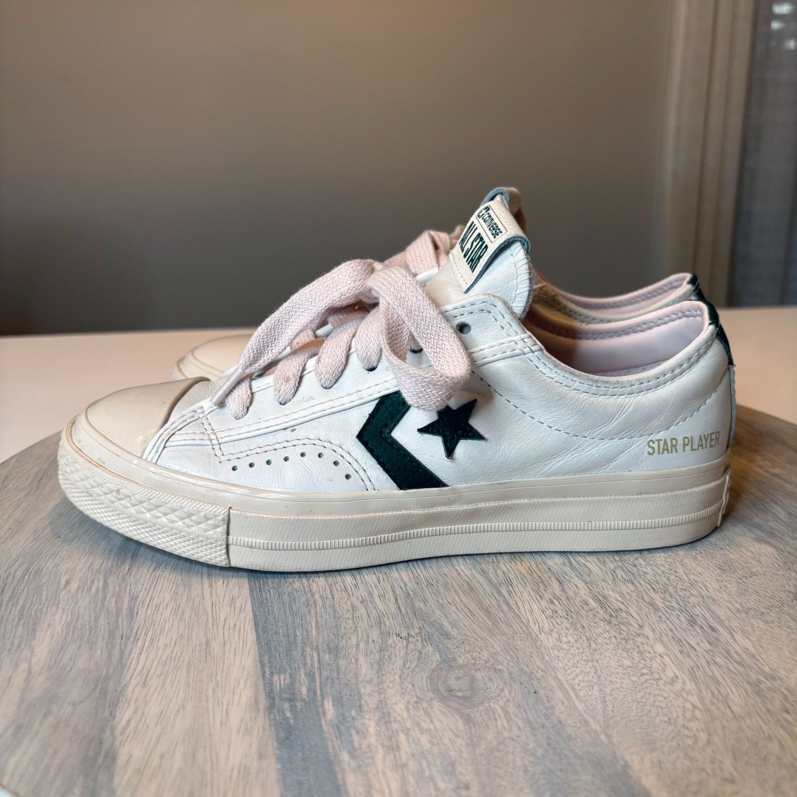 Converse Converse Star Player Leather Low Top Women’s 6.5 Sneakers Size US 6.5 / IT 36.5 - 2 Thumbnail
