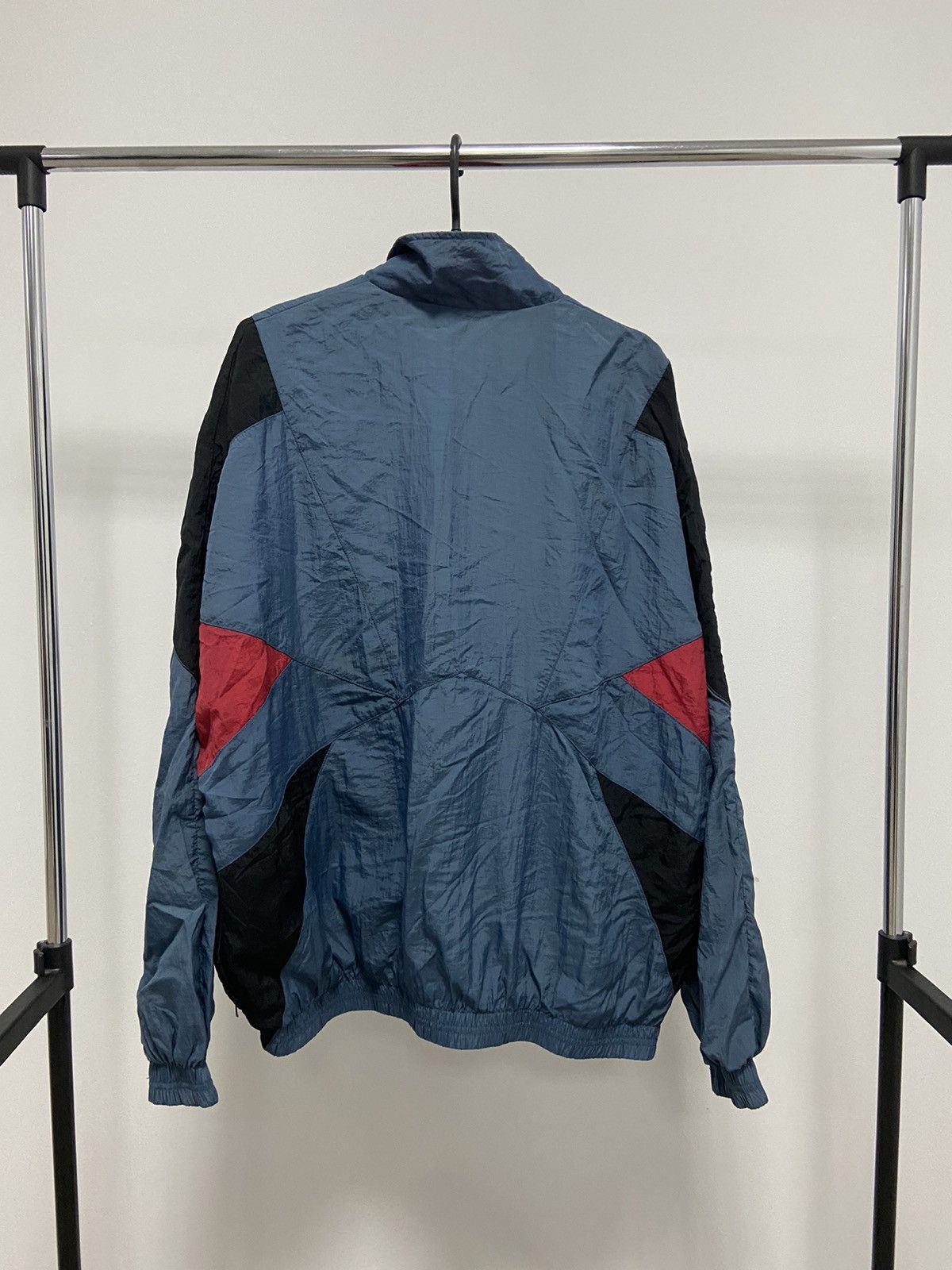 Nike × Vintage Nike Vintage Small Logo Windbreaker Nylon Jacket 90s Size US XL / EU 56 / 4 - 3 Thumbnail