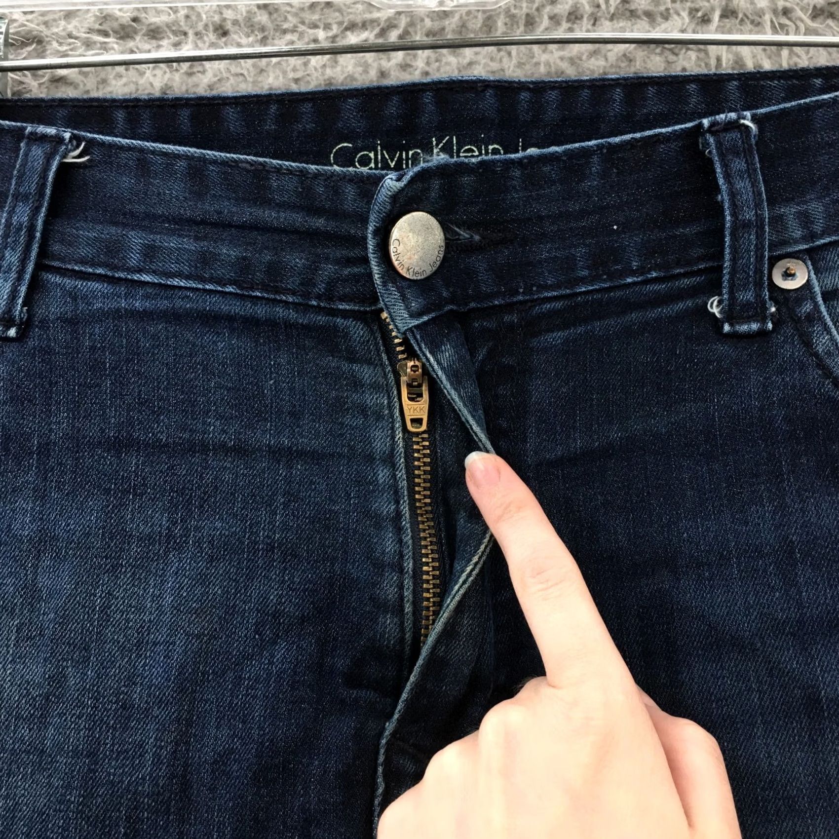 Calvin Klein Calvin Klein Jeans Mens 34/30 Straight Blue Denim Cotton Blend 5-Pocket Regular 38x29 Adults Mens Size US 34 / EU 50 - 3 Thumbnail