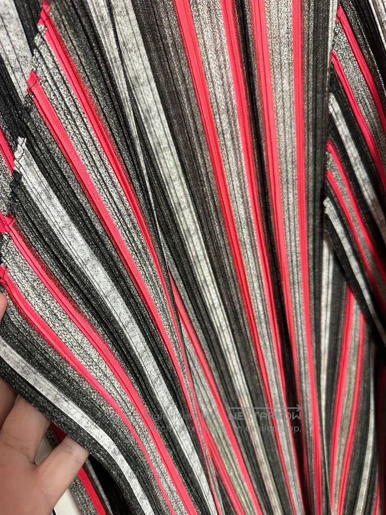 Issey Miyake Issey Miyake Red-black-gray Striped Long Cardigan Size XXL / US 16-18 / IT 52-54 - 3 Thumbnail