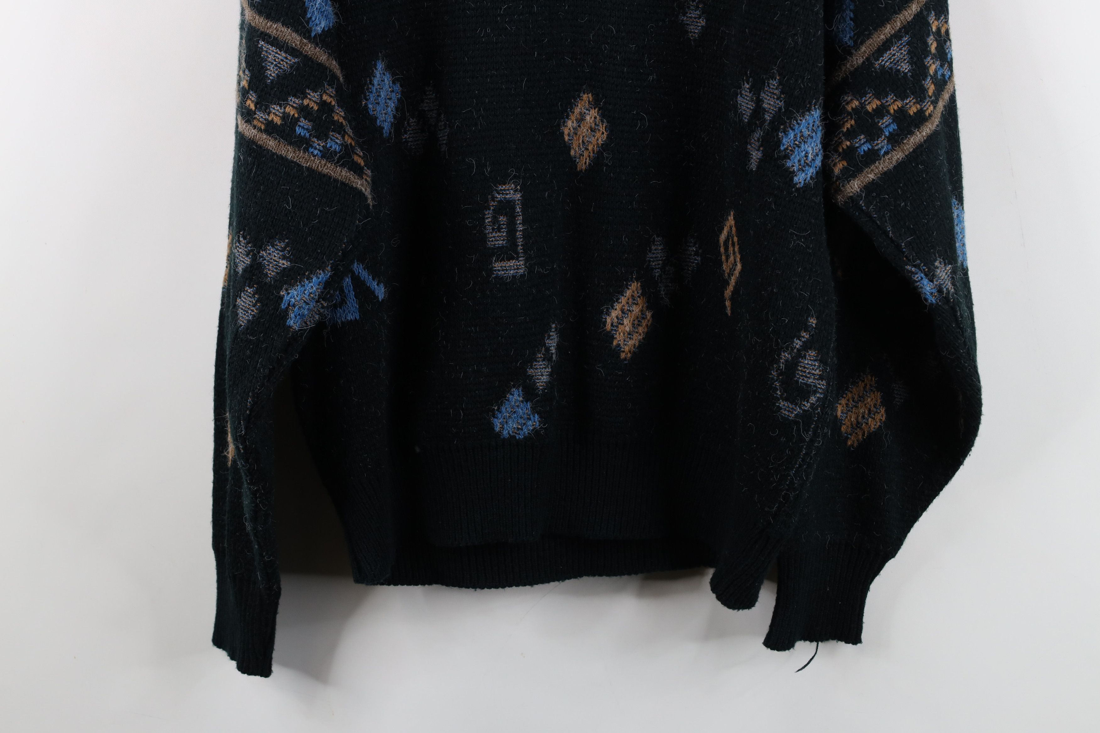 Vintage Vintage 90s Coogi Style Trim Striped Diamond Knit Sweater Size L / US 10 / IT 46 - 12 Thumbnail