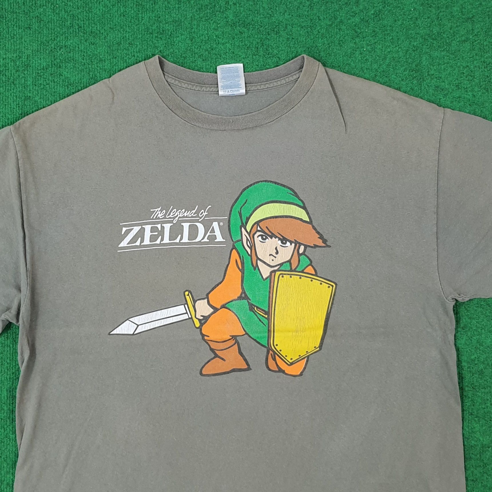 Nintendo × The Game × Vintage Vintage The Legends of Zelda 90s Game Tshirt C196N62 Size US L / EU 52-54 / 3 - 2 Thumbnail