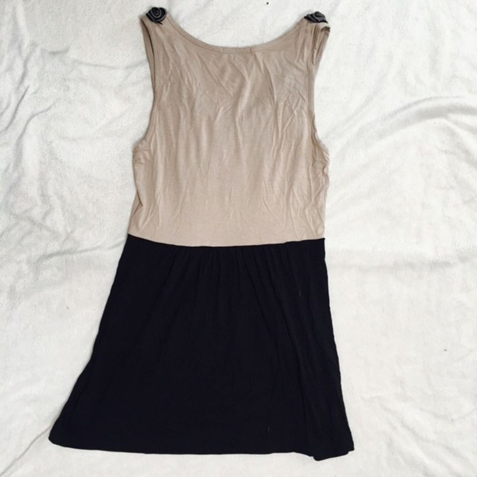 Nordstrom Soprano Mini Dress with Textured Fabric Roses | Sz S Size XS / US 0-2 / IT 36-38 - 4 Thumbnail