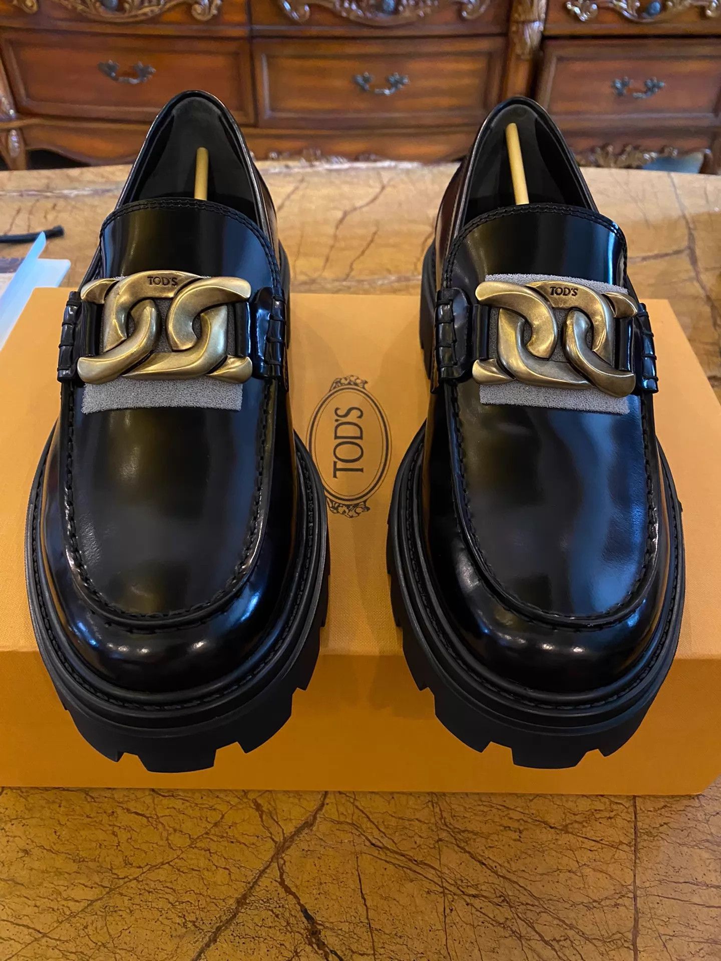 Tod's TODS Gommino Slip-On Loafer Old Money New Size 7 Size US 7 / IT 37 - 1 Thumbnail