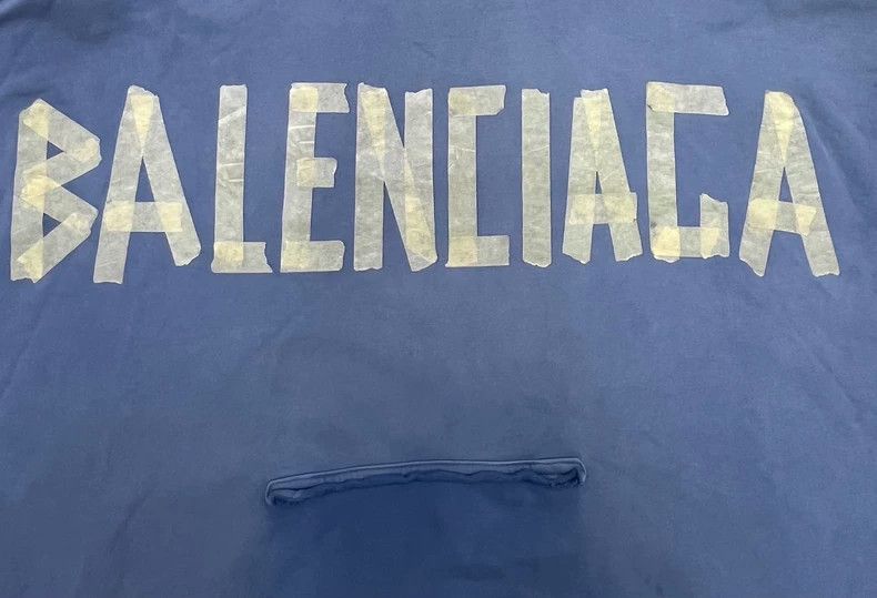 Balenciaga Balenciaga Ripped lettered print hooded sweatshirt Size US XS / EU 42 / 0 - 3 Thumbnail