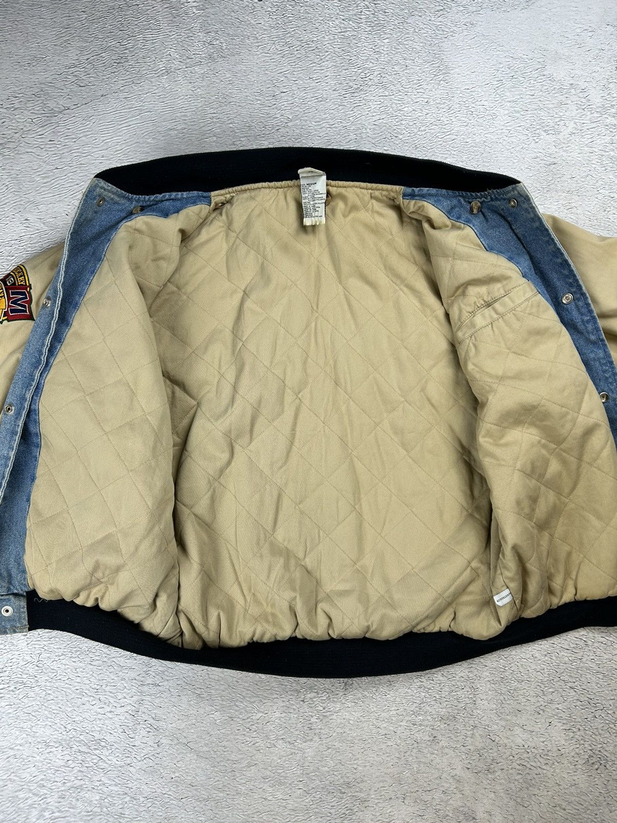 Disney Rare🔥 Mickey Mouse bomber Vintage denim jacket 90s Oversize Size US M / EU 48-50 / 2 - 14 Thumbnail
