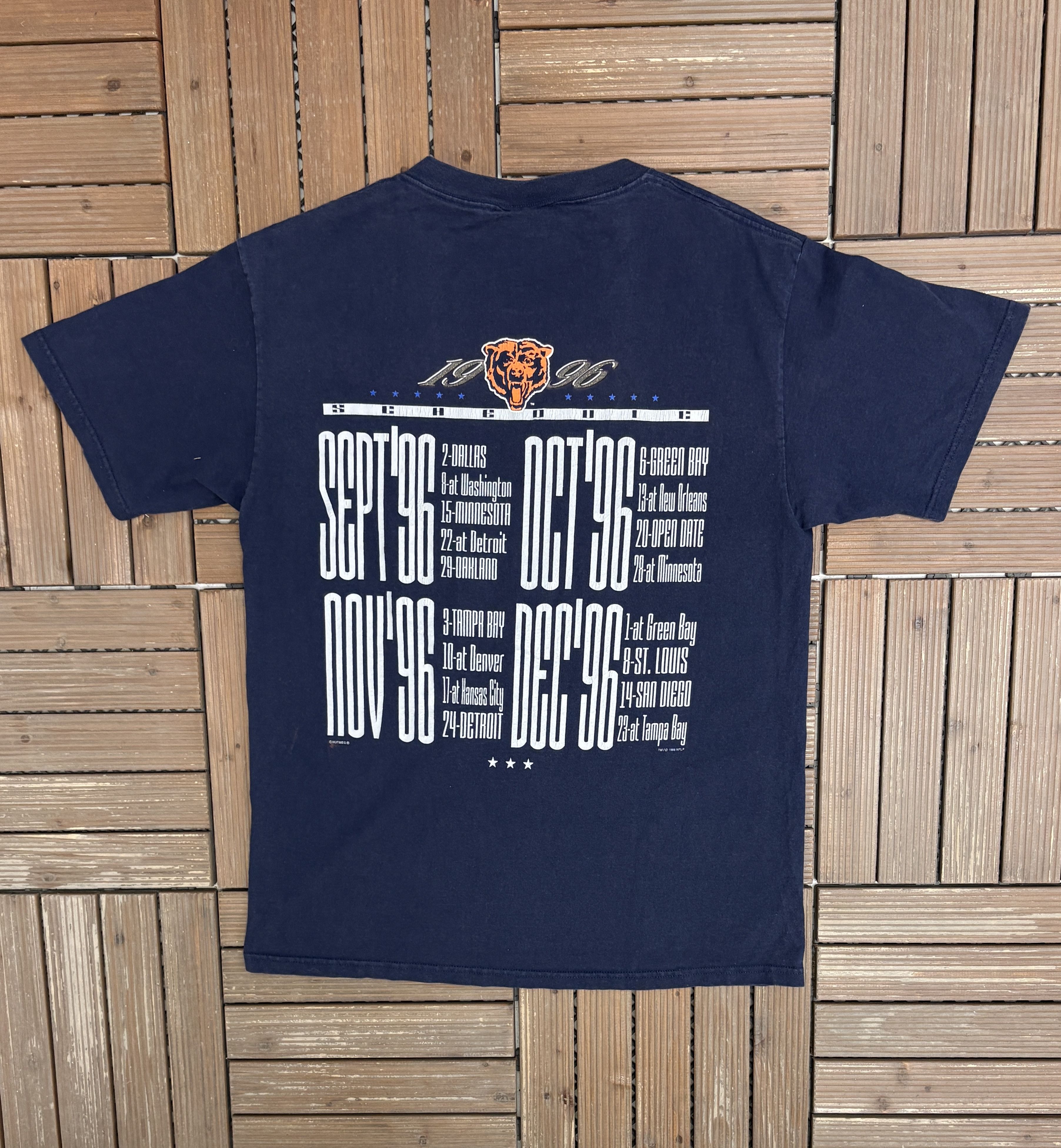 Vintage Chicago Bears 1996 Schedule Vintage Blue T-Shirt Tee Size US L / EU 52-54 / 3 - 5 Thumbnail