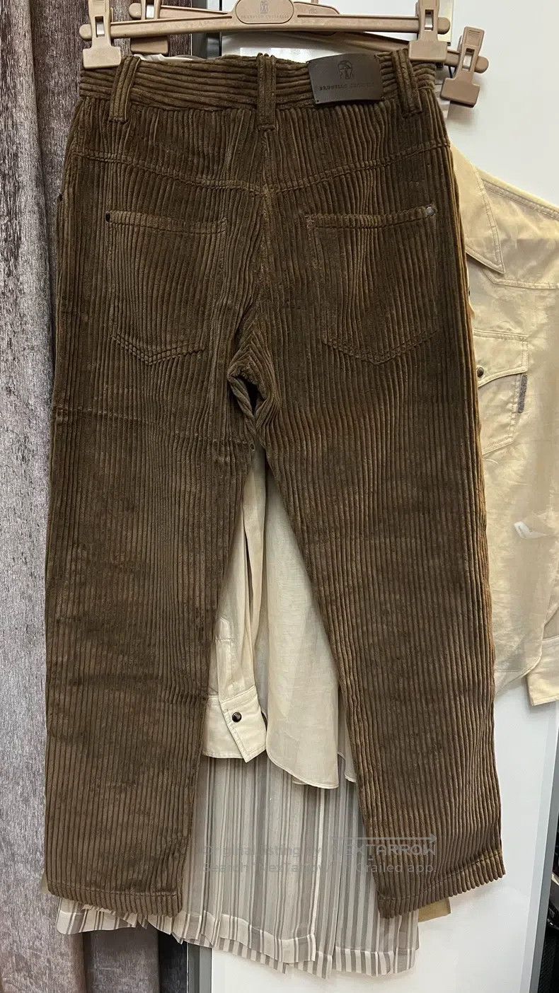 Brunello Cucinelli Brunello Cucinelli Corduroy pants Size 25" / US 0 / IT 36 - 2 Thumbnail