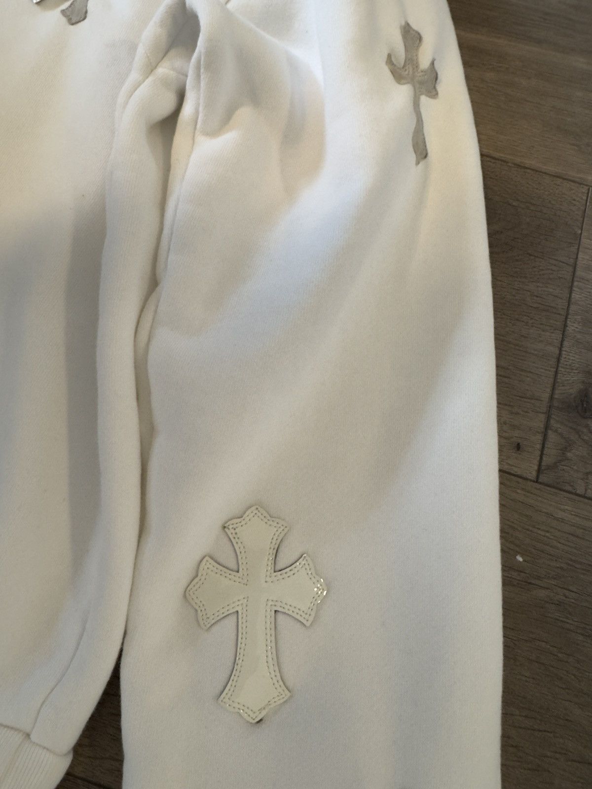 Chrome Hearts Chrome Heart Cross Patch Crewneck Size US M / EU 48-50 / 2 - 8 Thumbnail
