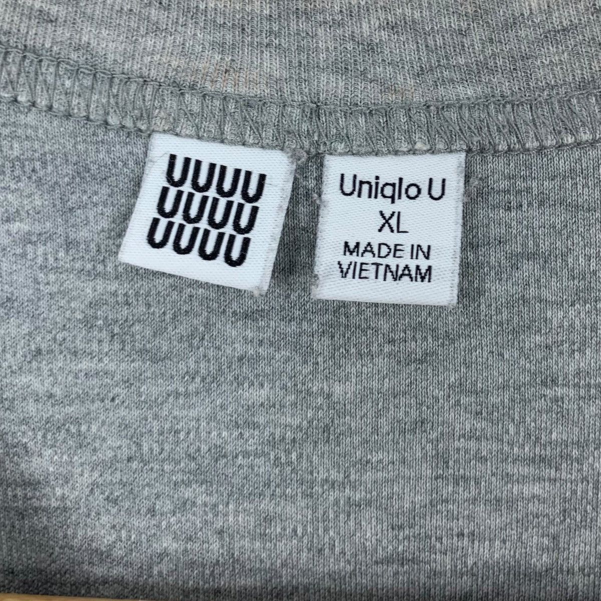 Lemaire × Uniqlo LEMAIRE x UNIQLO UUU Collection Plain Gray Tee Shirt Size XL / US 12-14 / IT 48-50 - 4 Thumbnail