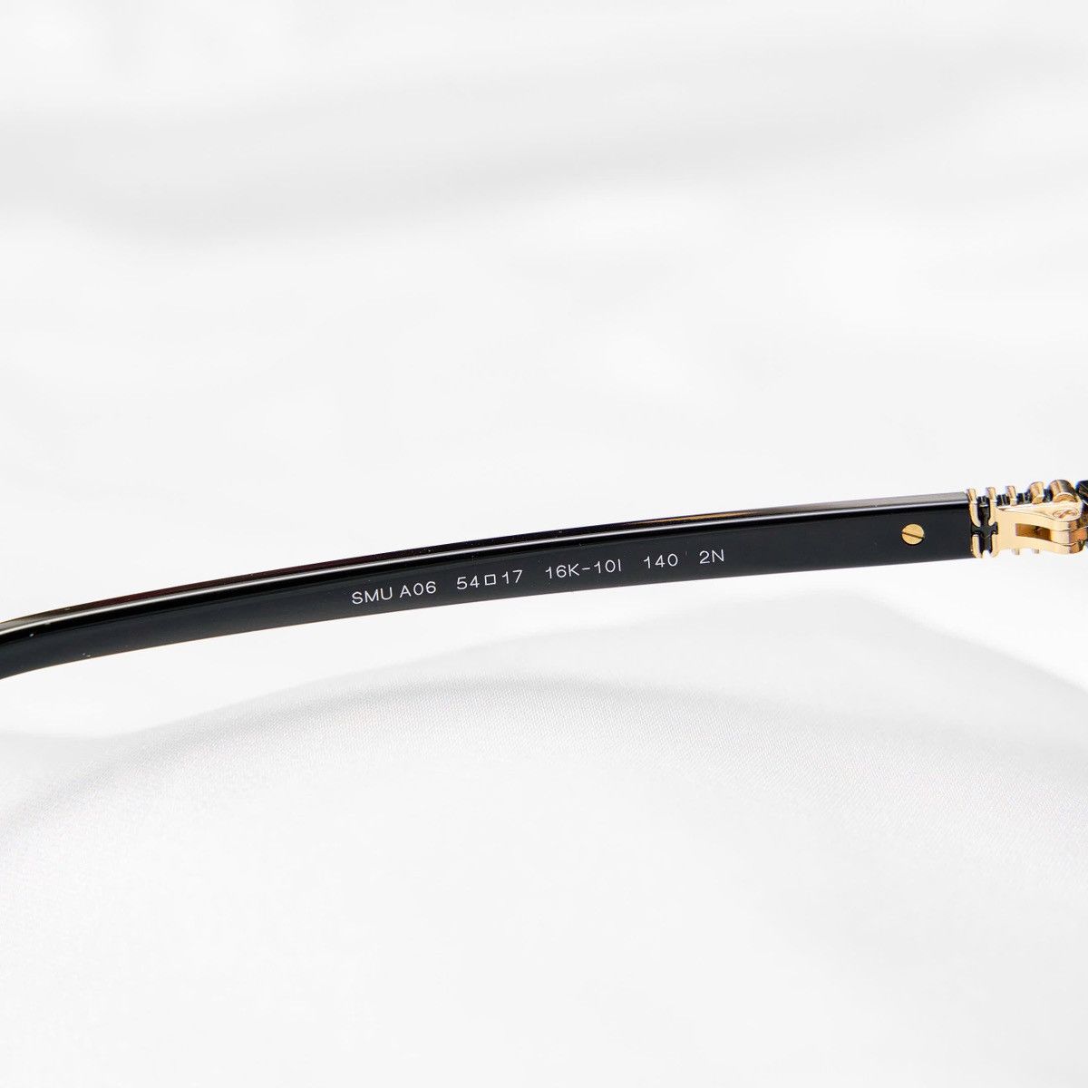 MIU MIU 0MU A06S 16K10I SUNGLASSES