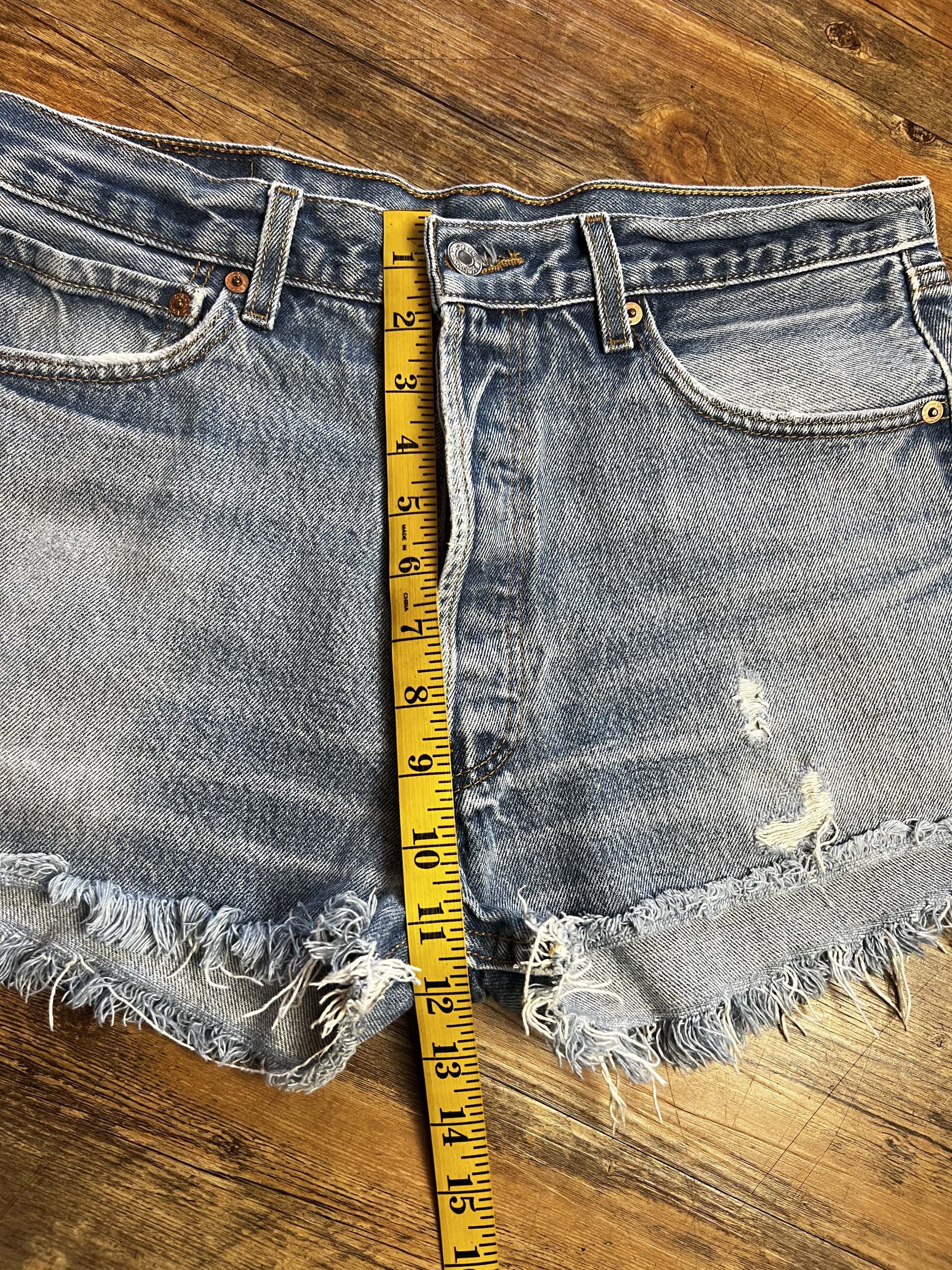 Levi's Vintage Clothing Vintage 1990's Levi's 501 Cut Off Blue Jean Short Shorts Size 33" - 8 Thumbnail