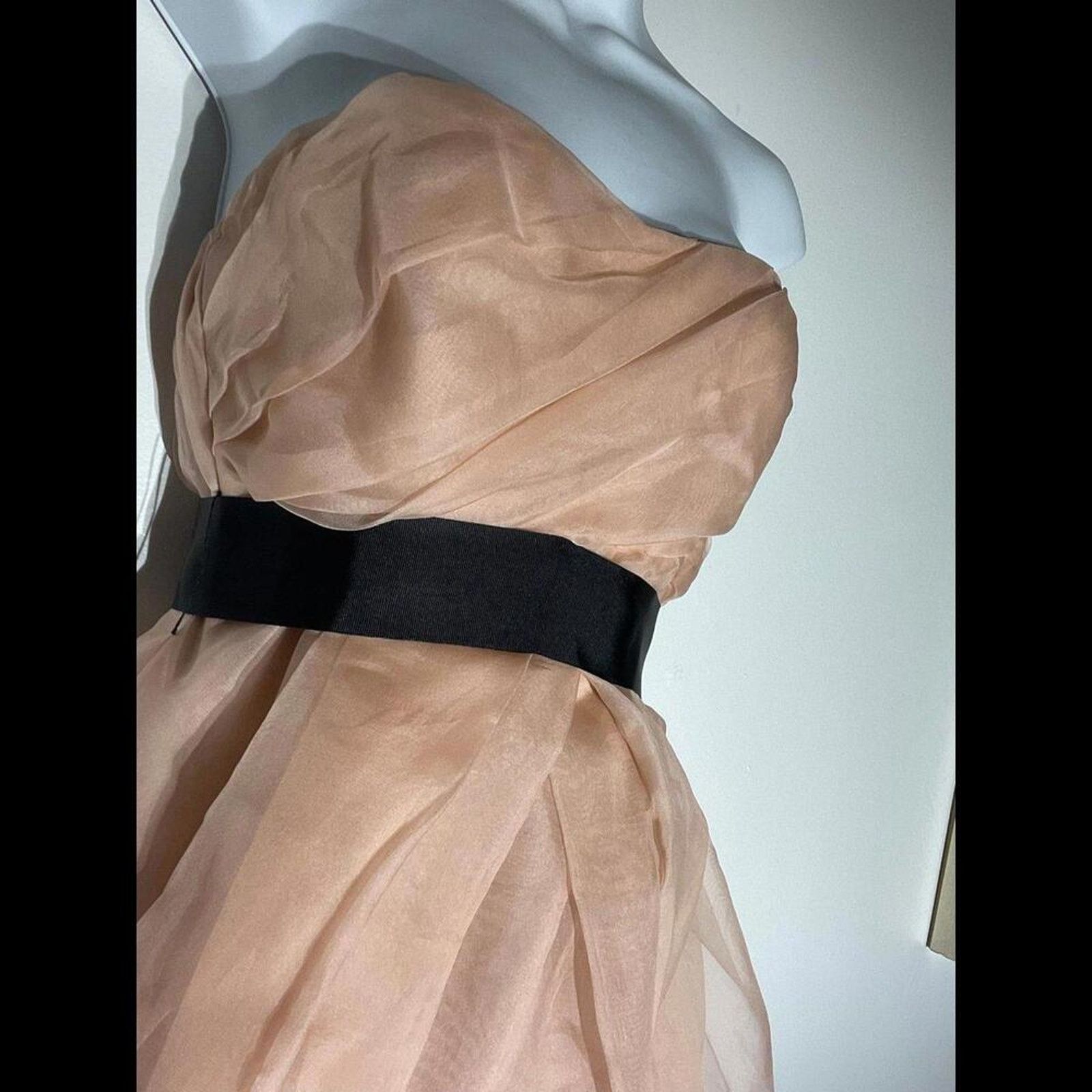 Vera Wang Vera Wang strapless dress gown in pink satin Size S / US 4 / IT 40 - 8 Thumbnail