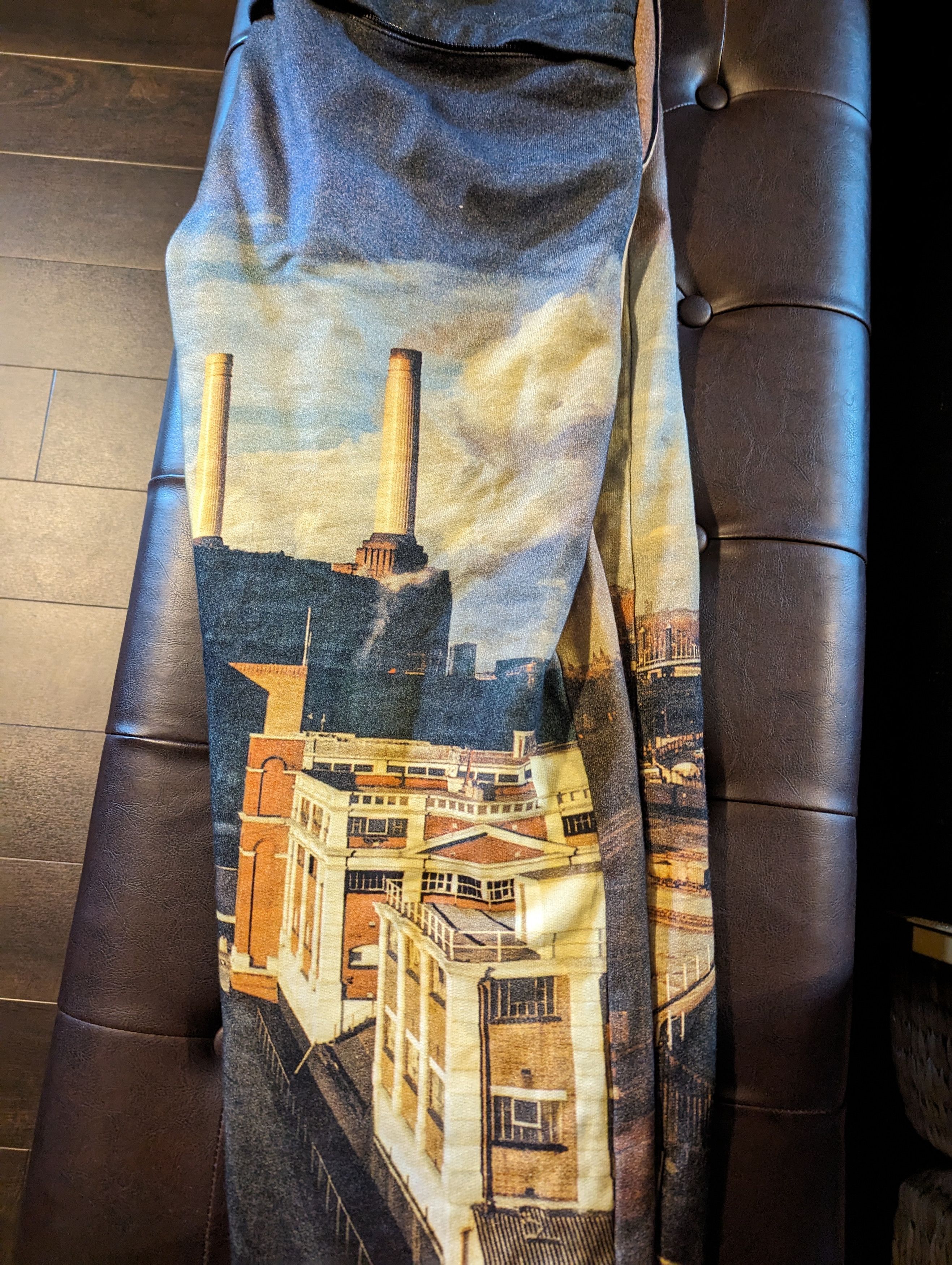 Undercover UNDERCOVER PINK FLOYD ANIMALS Printed Sweatpants Size US 36 / EU 52 - 10 Thumbnail