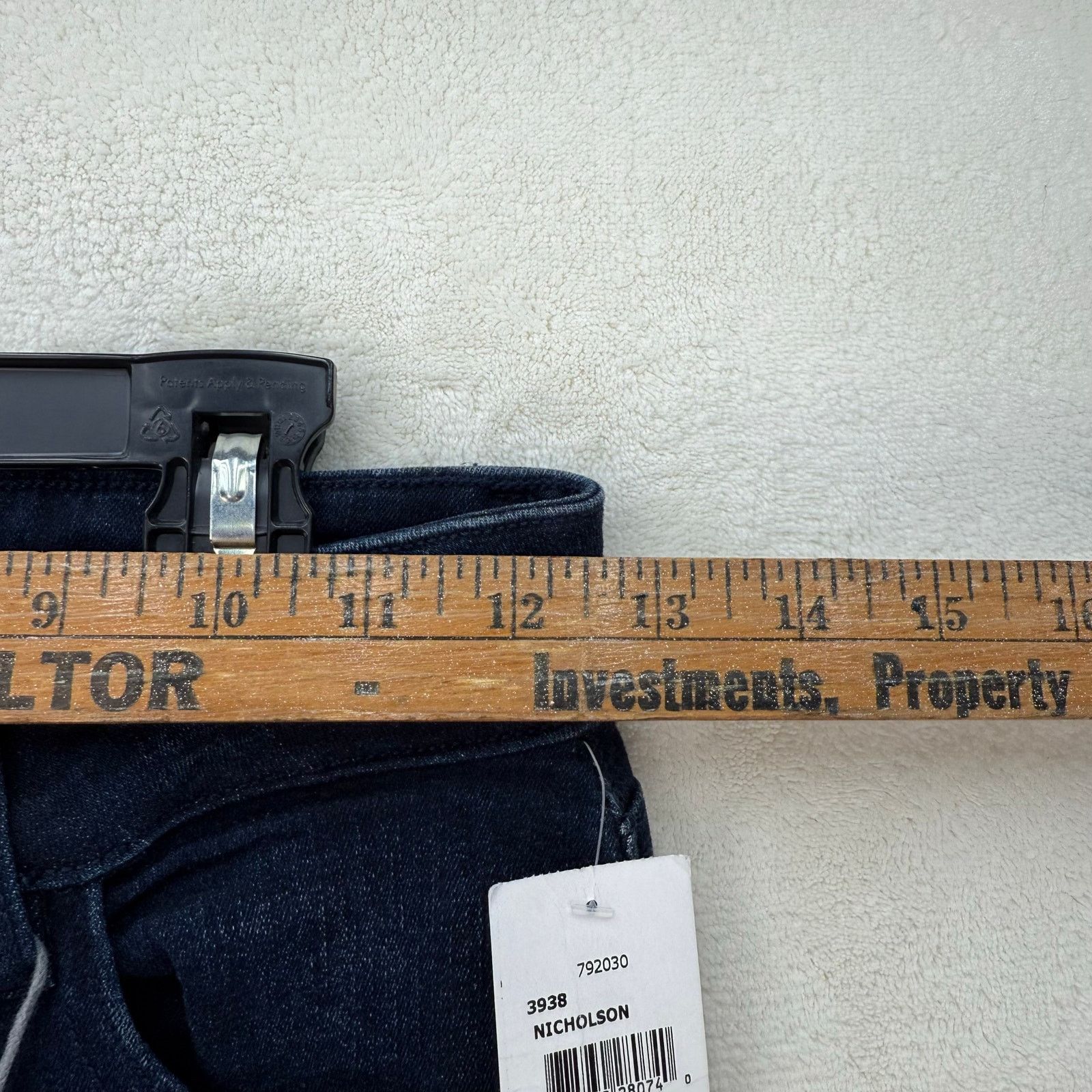 DL1961 DL1961 WOMEN'S 24 COCO CURVY MID RISE STRAIGHT LEG JEANS Size 24" / US 00 / IT 34 - 4 Thumbnail