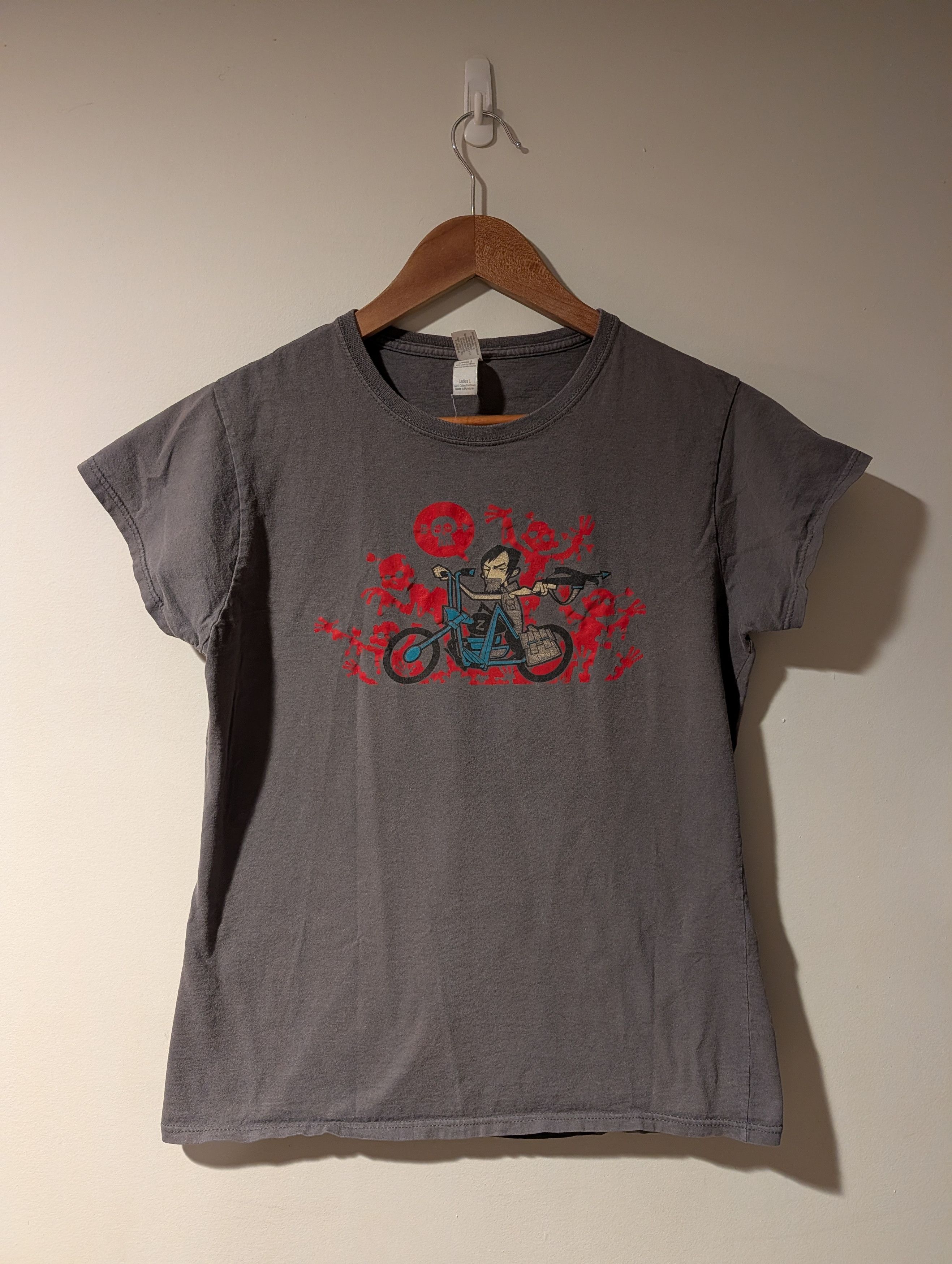 Gildan Vintage Walking Dead Zombie Horror Woman's Large T-Shirt Size L / US 10 / IT 46 - 1 Thumbnail