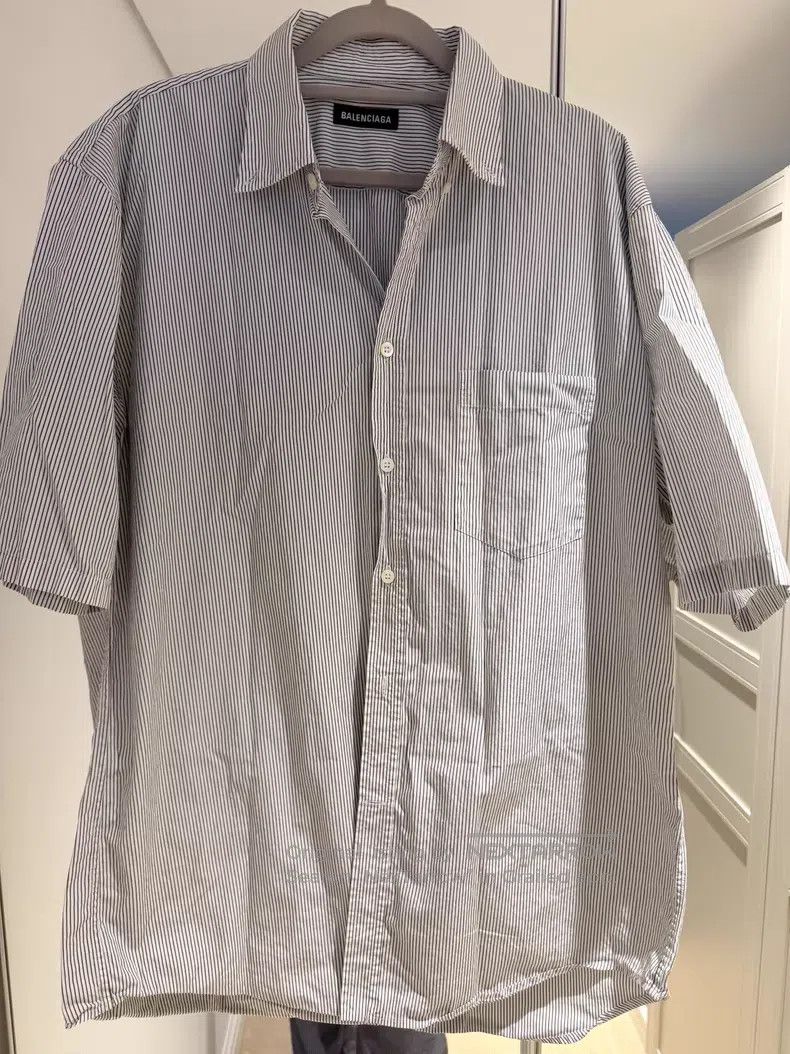 Balenciaga Balenciaga Striped Short Sleeve Shirt Size XS / US 0-2 / IT 36-38 - 1 Thumbnail