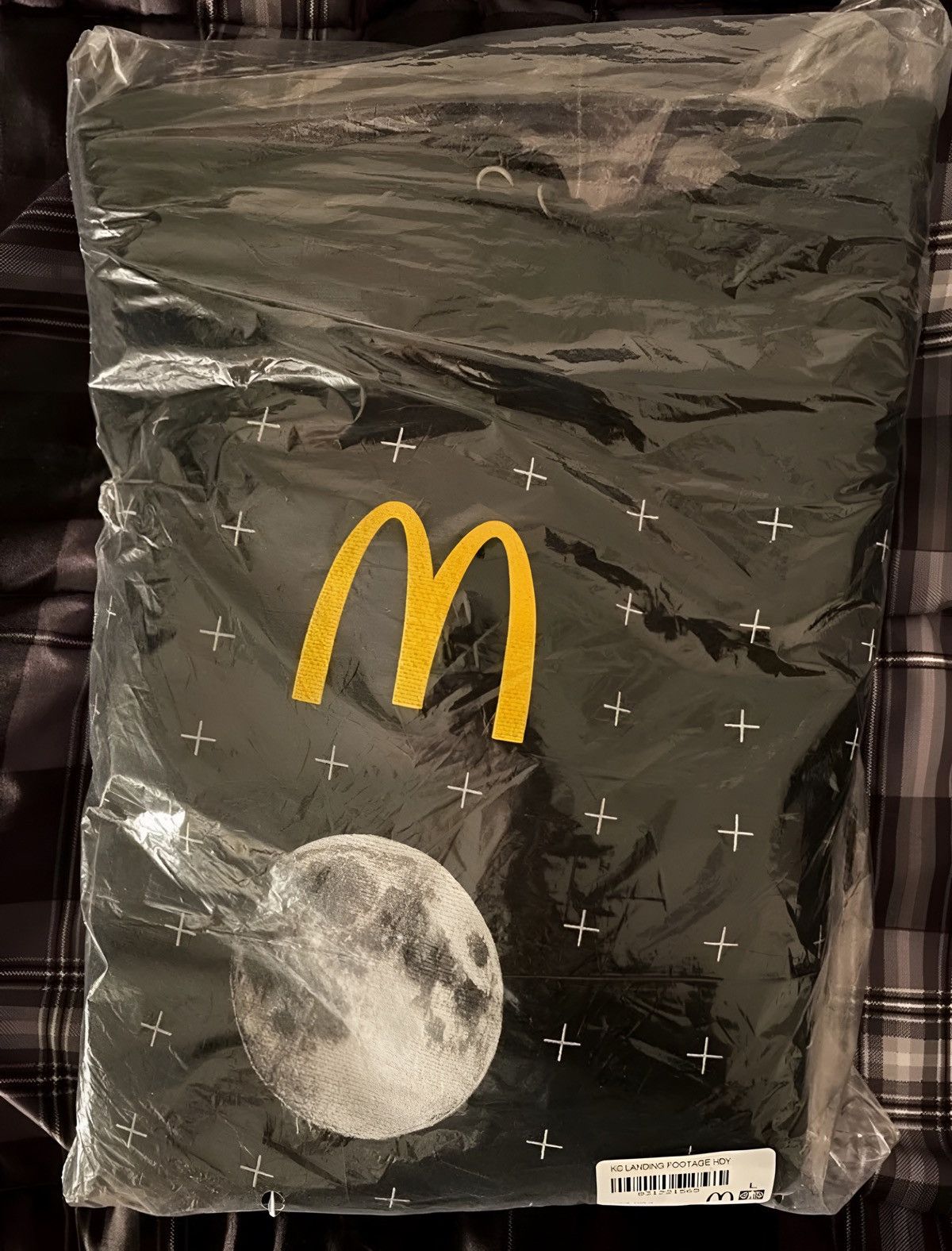 Kid Cudi Camp McDonald's Landing Footage Hoodie (Size L) Size US L / EU 52-54 / 3 - 2 Thumbnail
