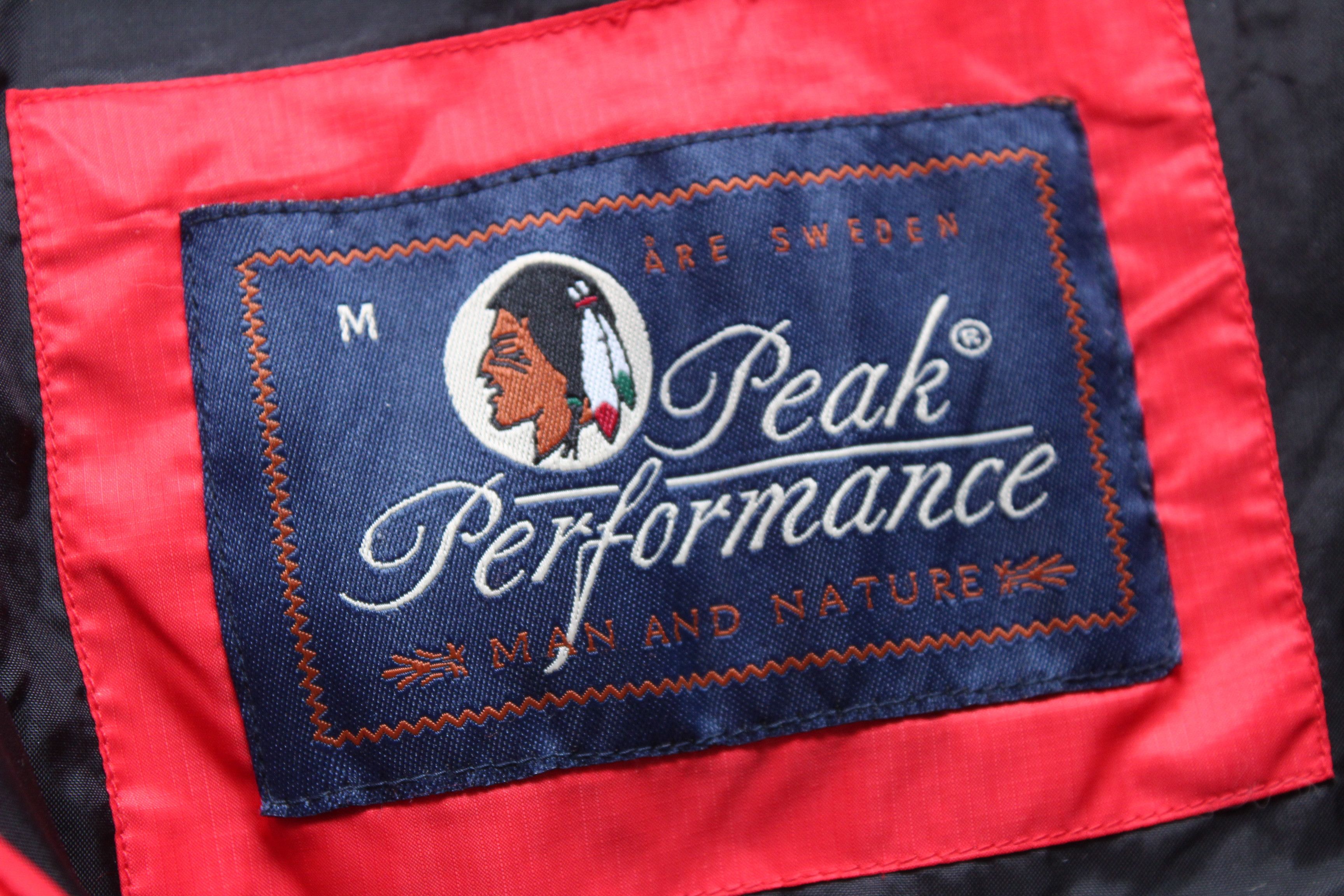 Peak Performance Peak Performance Down Jacket Coat Mens Size M Vintage Rare Size US M / EU 48-50 / 2 - 11 Thumbnail