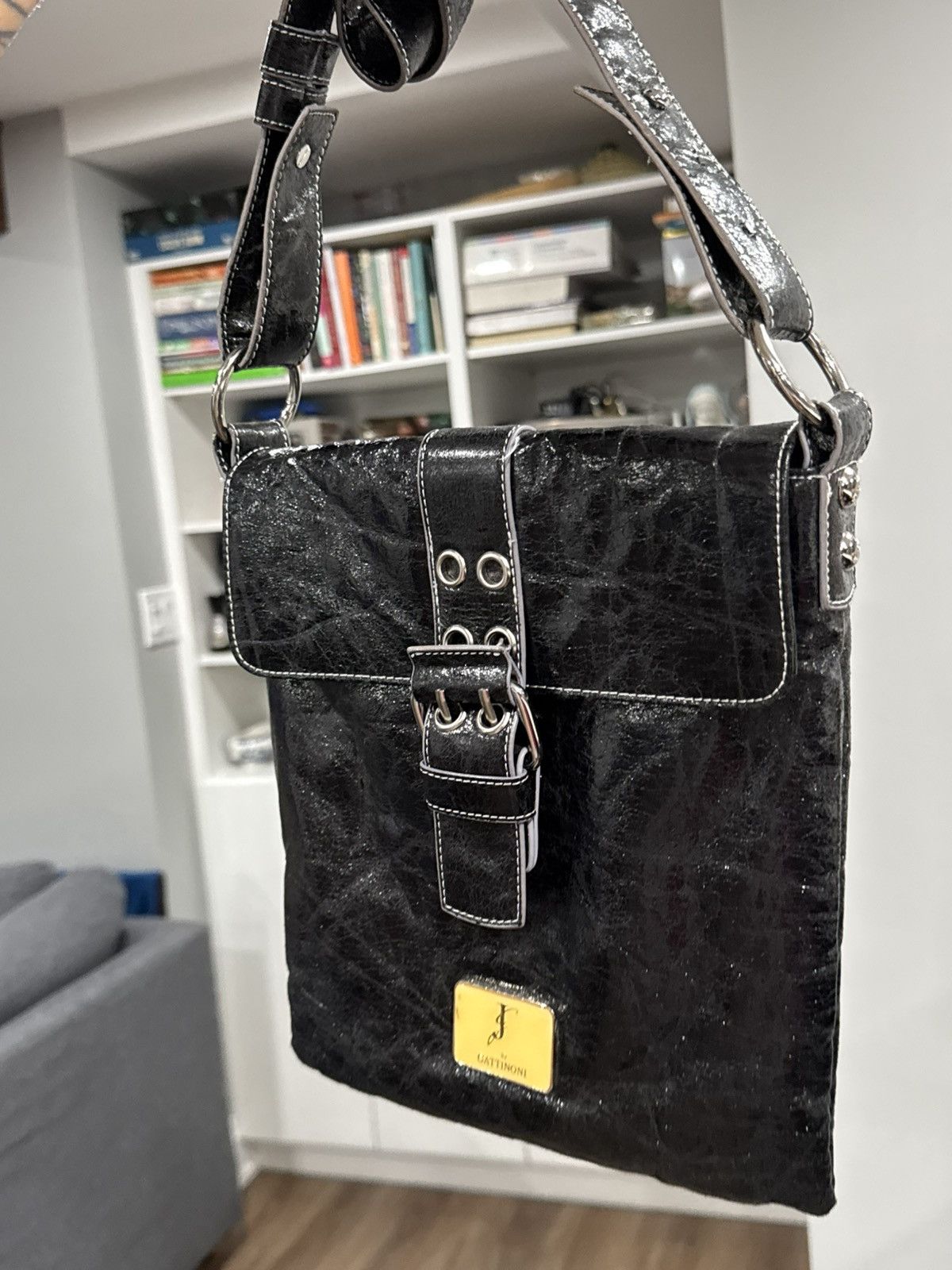 Other J by Gattinoni Distressed Leather Messenger Bag Y2K Archive Size ONE SIZE - 7 Thumbnail