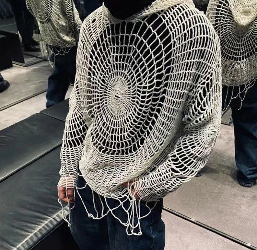 Other Y2K Spider Web with Holes Hooded Pullover Knitted Sweater Size US L / EU 52-54 / 3 - 9 Thumbnail