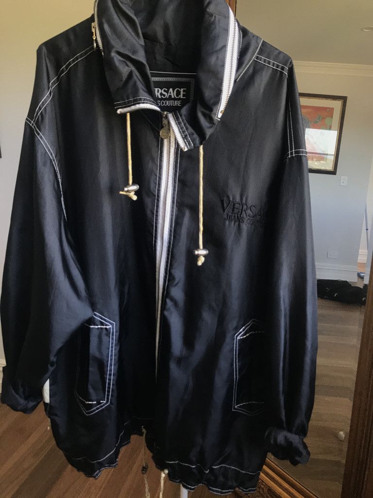 Versace Vintage Windbreaker Jacket Size US XL / EU 56 / 4 - 2 Thumbnail