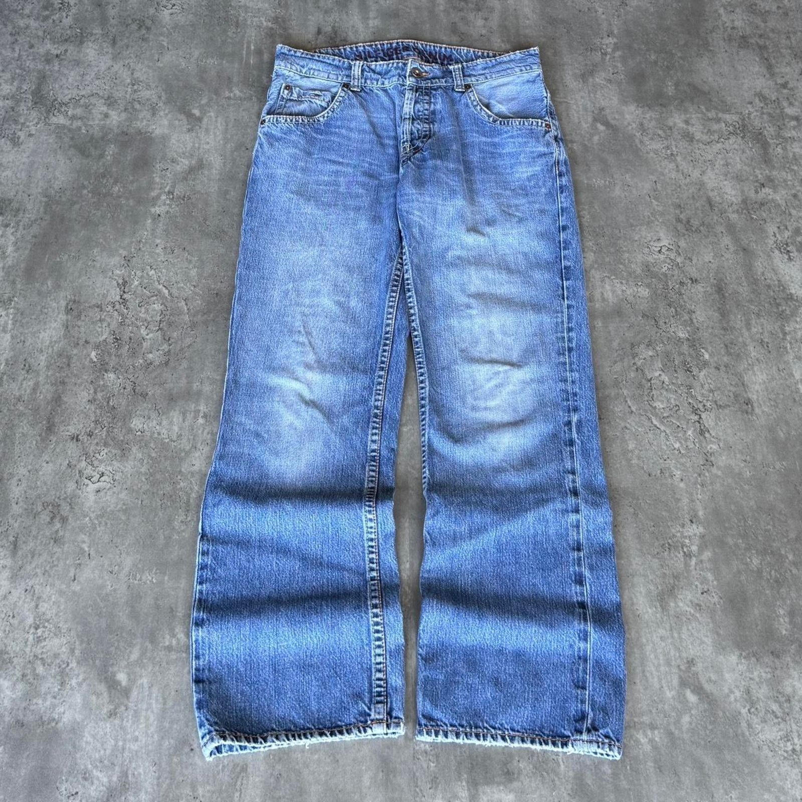 Japanese Brand × Tommy Hilfiger × Vintage Vintage Y2K Tommy Hilfiger Embroidered Baggy Opium Jeans Size US 35 - 2 Thumbnail
