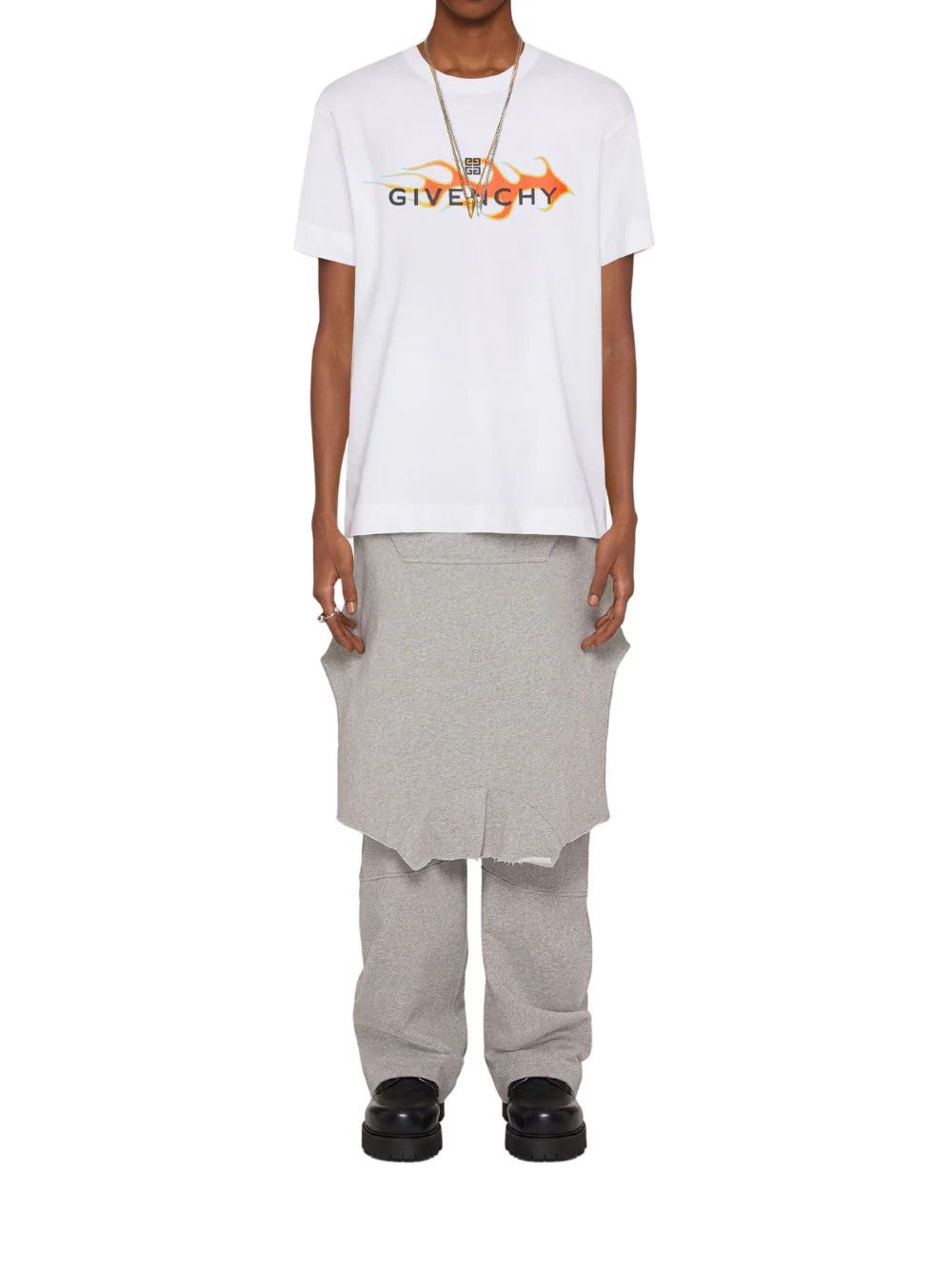 Givenchy o1mle0426 Givenchy Flames Short Sleeve T-Shirt in White Size US XXL / EU 58 / 5 - 3 Thumbnail
