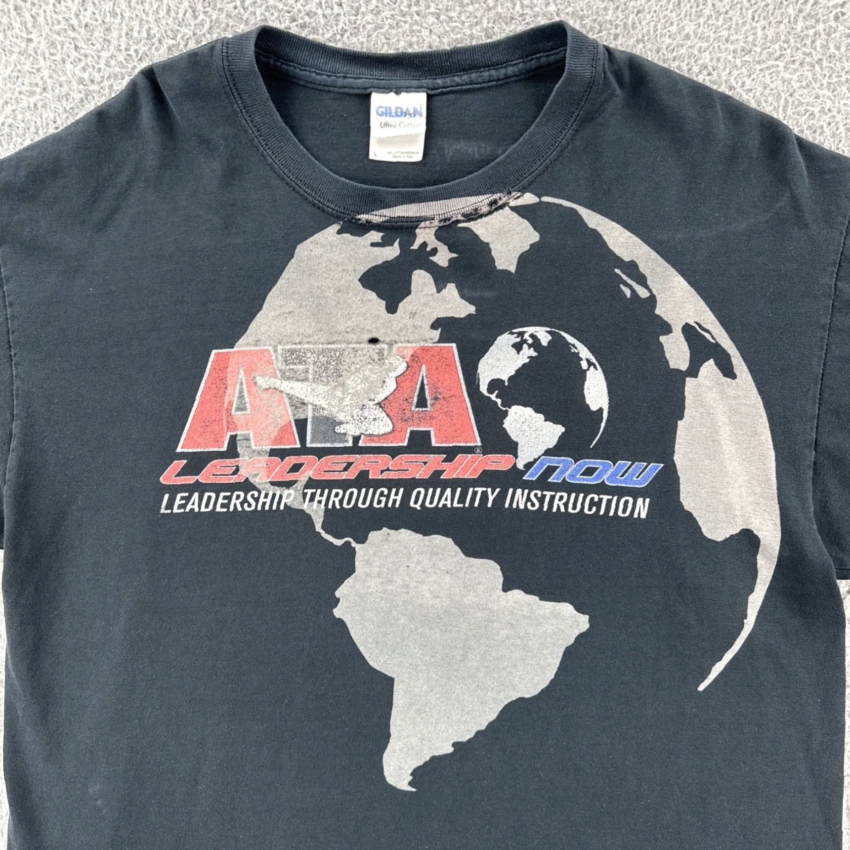 Gildan VINTAGE Gildan T-Shirt Black 90s Sports Taekwondo Association Mens Large Short Sleeve Crew Neck Graphic Print Size US L / EU 52-54 / 3 - 5 Thumbnail