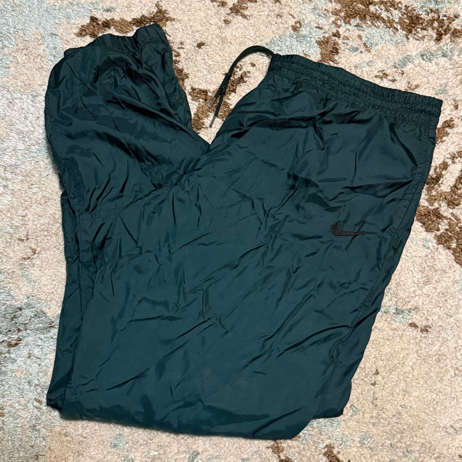 Nike Vintage Nike Fleece Lined Track Pants Size XL Green 90s Size US 38 / EU 54 - 1 Thumbnail