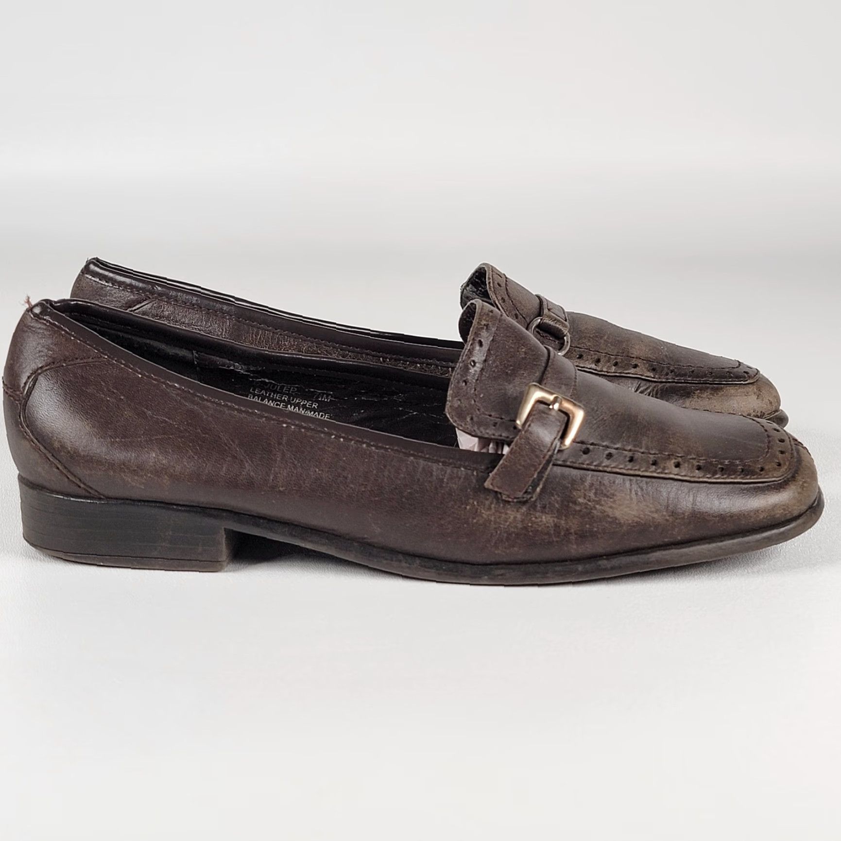 Vintage Danelle Danielle Slip-On Loafer Black Leather Women's 7.5 Flat Slip-On Arch Support Cushioned Breathable Lined Rubber Outsole Size US 8 / IT 38 - 2 Thumbnail