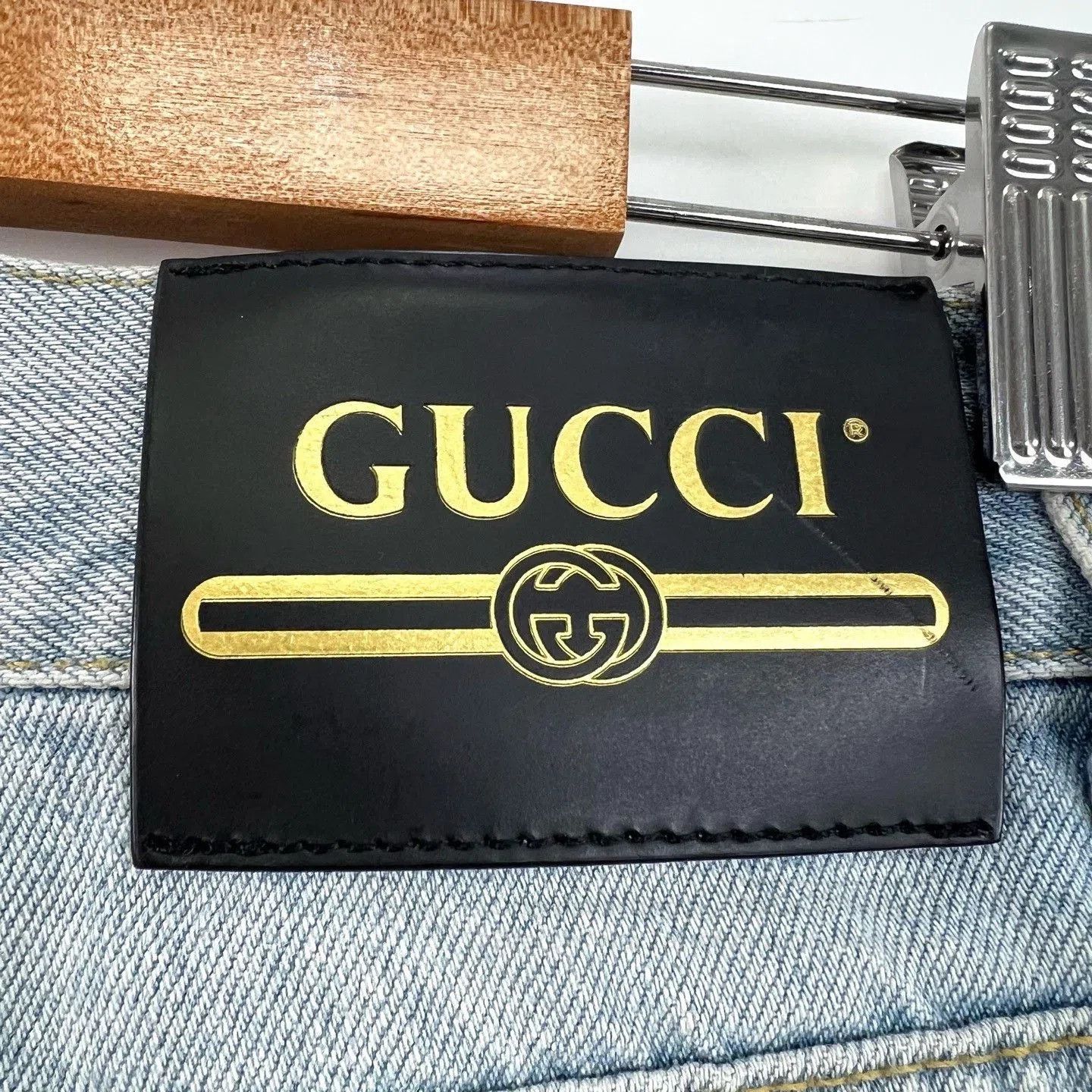 Gucci Gucci x Doraemon Blue Embroidery Denim Shorts. Size 28" / US 6 / IT 42 - 6 Thumbnail