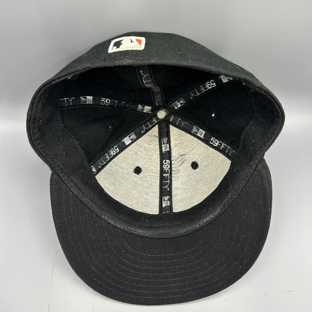 New Era San Francisco Giants Hat Men 7 1/8 MLB Fitted Cap Size ONE SIZE - 2 Thumbnail