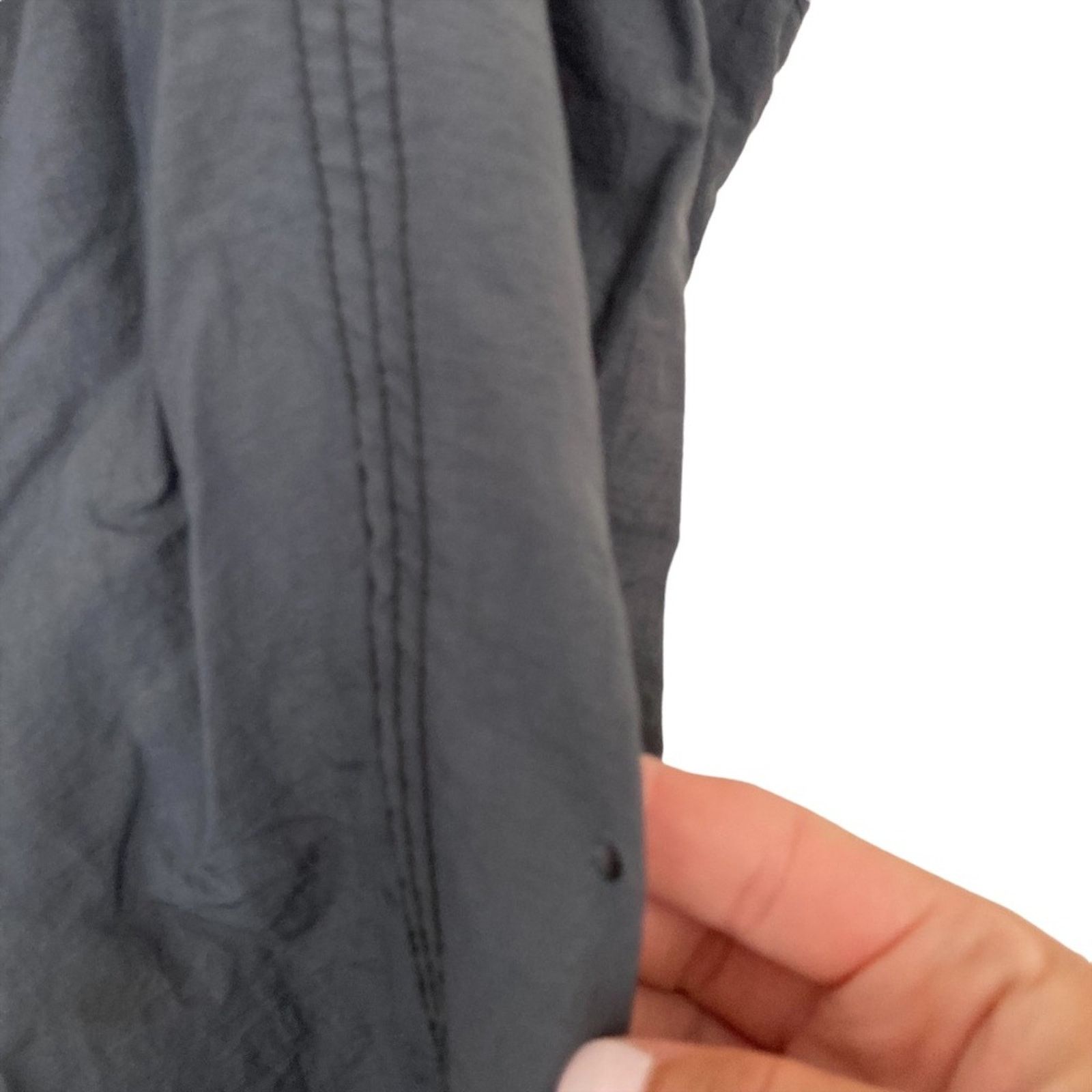 Nike Nike Gray Full Zip Windbreaker Sz L Size US L / EU 52-54 / 3 - 2 Thumbnail