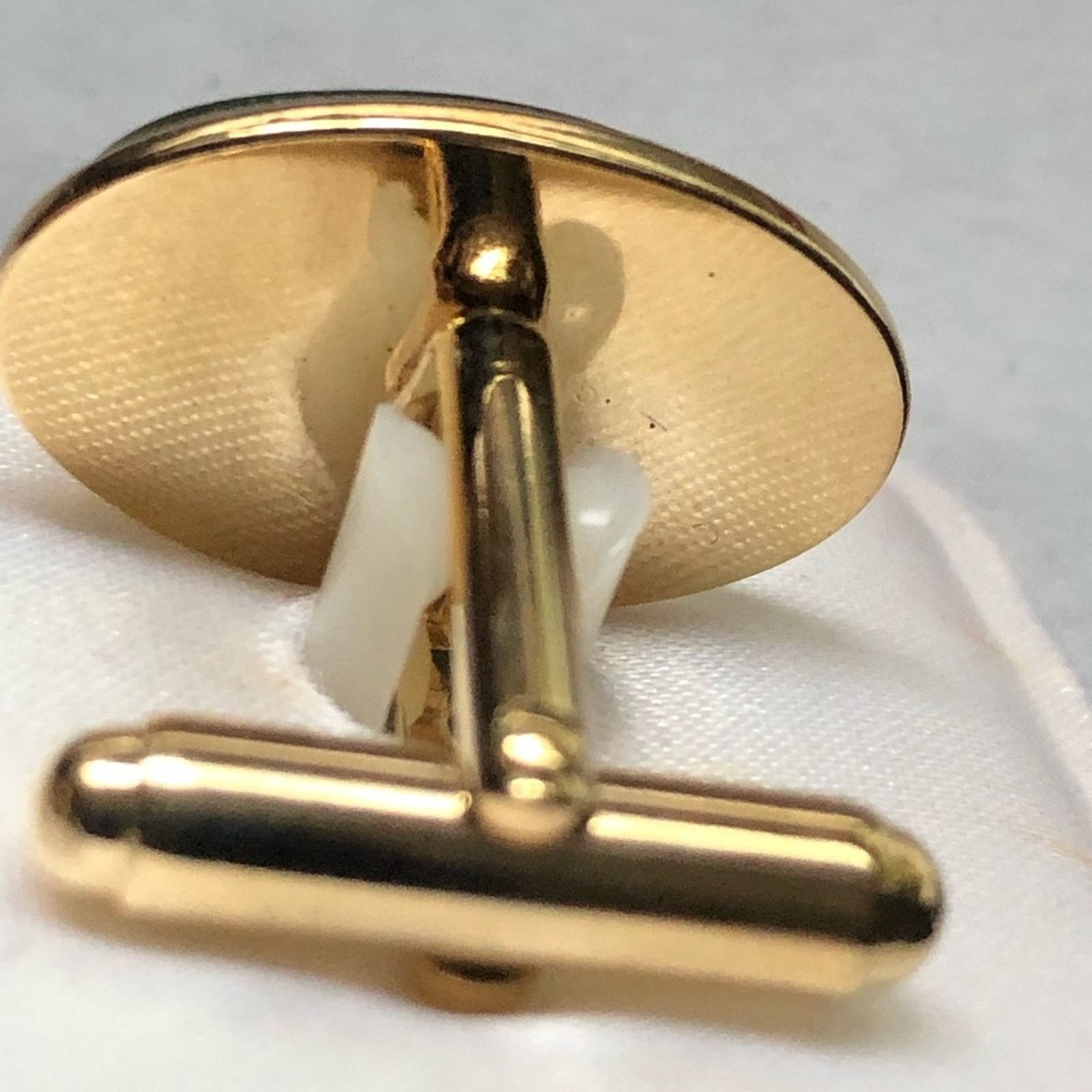 Jewelry Vintage men’s Ariki Nephrite jade 22kt gold cuff links NIB Size ONE SIZE - 11 Thumbnail