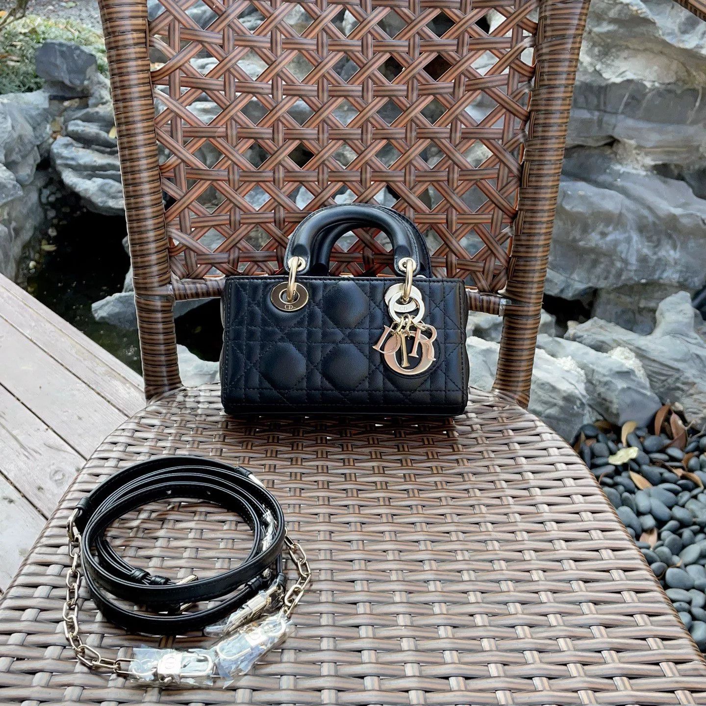 Dior Pre-loved Bag Very good condition Size ONE SIZE - 1 Thumbnail