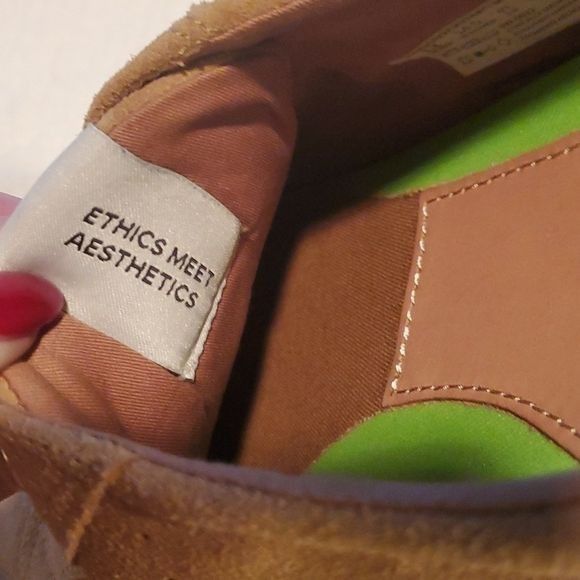 Vintage Cariuma OCA All Camel Suede Low Top Sz. 13 Sneaker Size US 13 / EU 46 - 10 Thumbnail