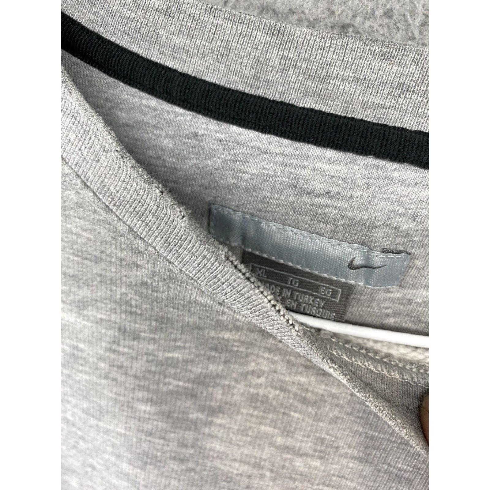 Nike VINTAGE Nike Sweatshirt Men's XL Gray Swoosh Logo 90s Mini Brown Pullover Distressed Size US XL / EU 56 / 4 - 4 Thumbnail
