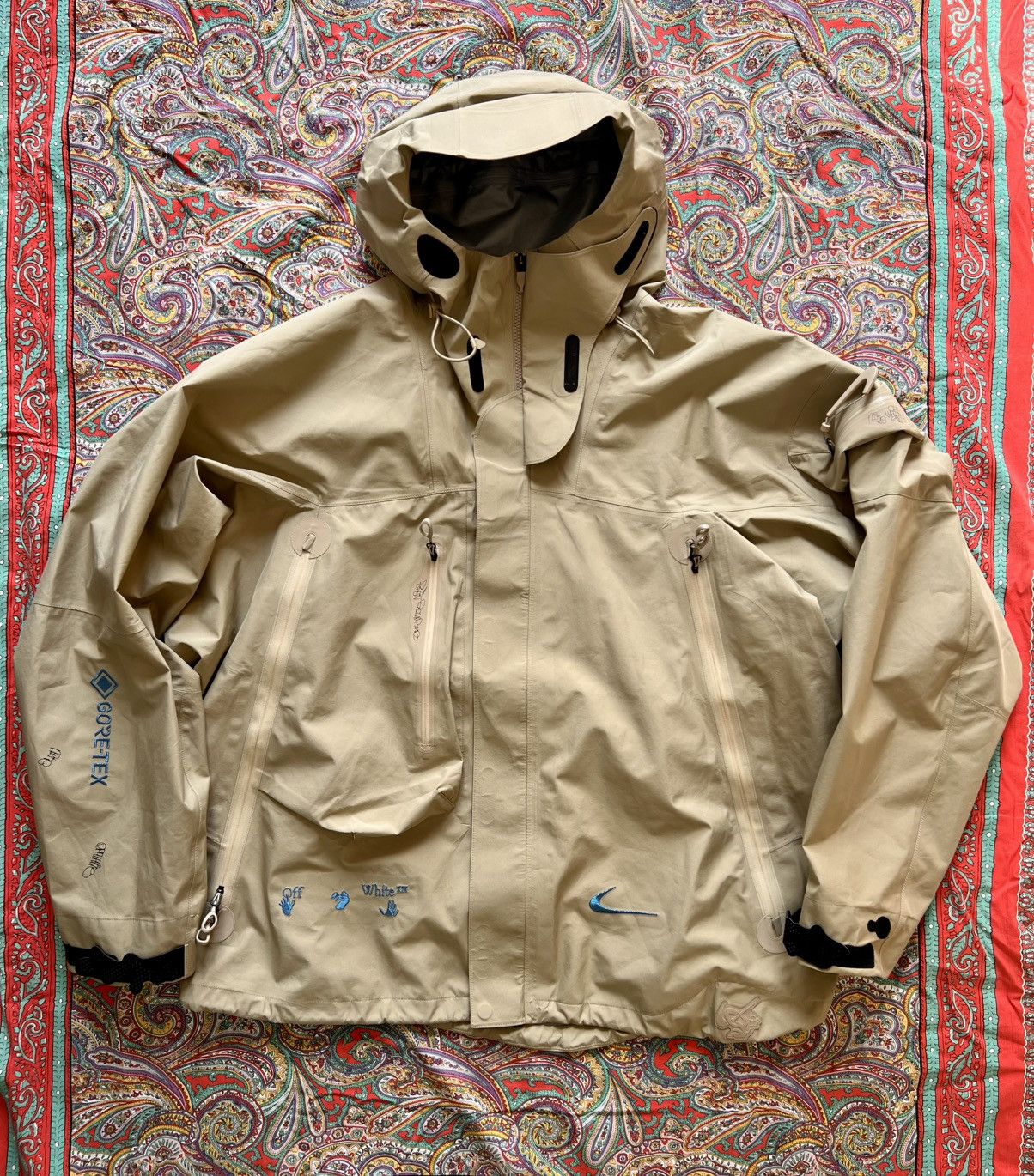 OFF WHITE x Nike 007 Gore-Tex Jacket XL