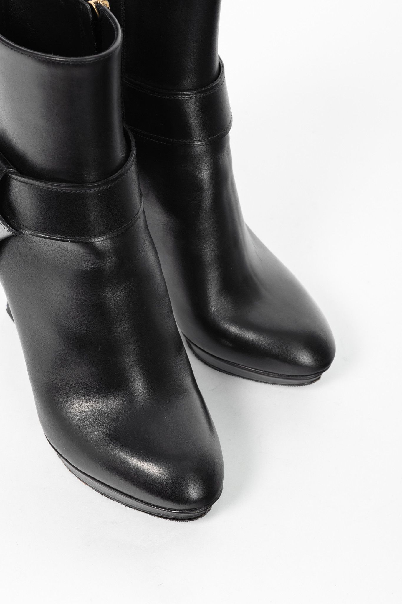 Louis Vuitton Louis Vuitton Black Leather Belted Booties Size US 4.5 / IT 34.5 - 6 Thumbnail
