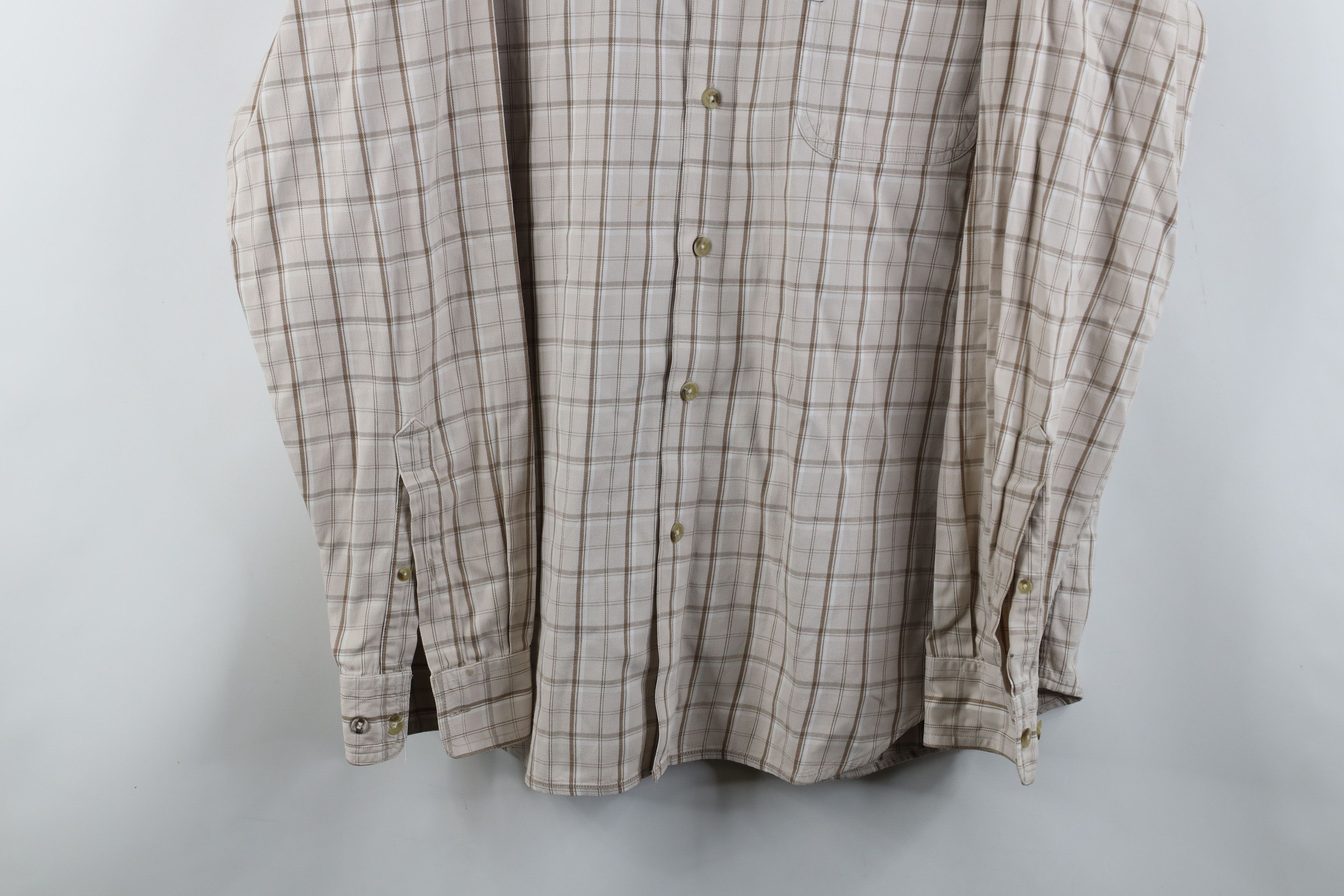 Columbia × Vintage Vintage Columbia Faded Collared Button Down Shirt Plaid Size US M / EU 48-50 / 2 - 3 Thumbnail
