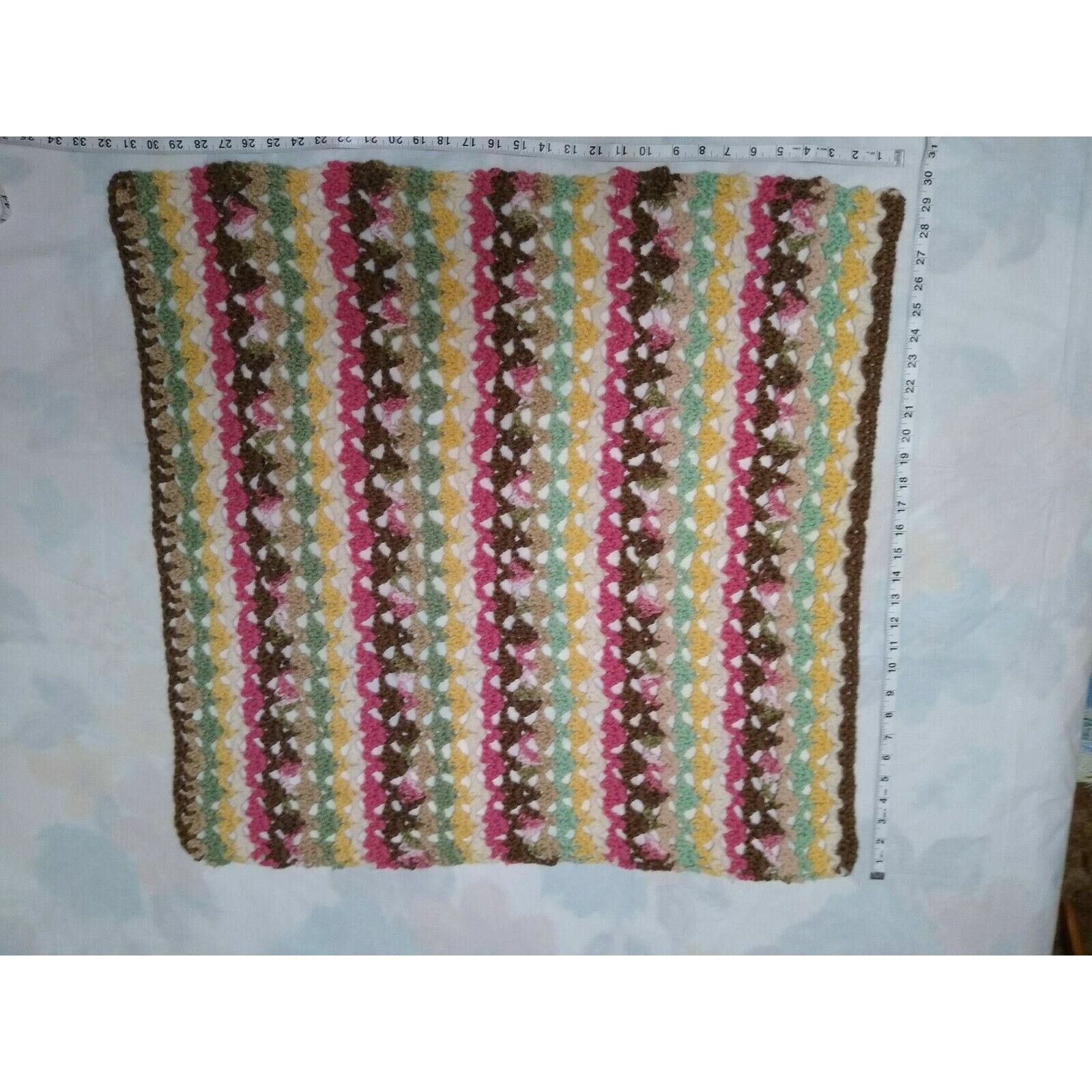 Handmade Alissa Throw Style Crochet Blanket Afghan 32x32 Green, Tan+ Size ONE SIZE - 1 Thumbnail