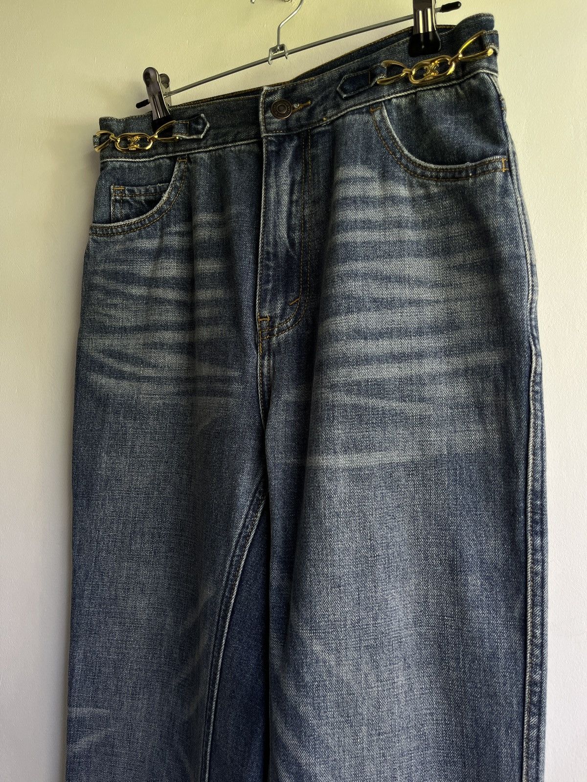 Celine Jane Flare Jeans in Denim Union Wash Size 26" / US 2 / IT 38 - 3 Thumbnail