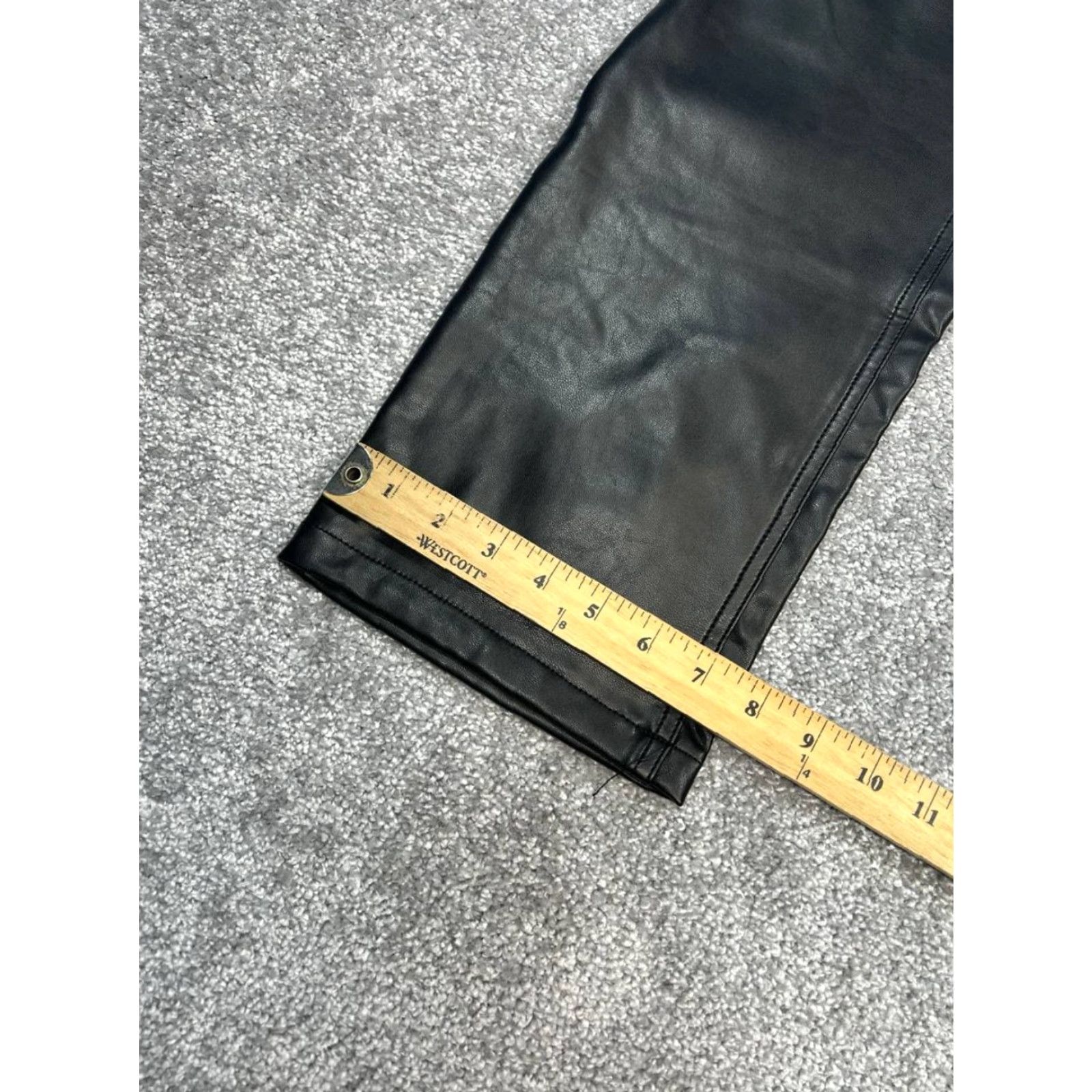 Abercrombie & Fitch Abercrombie & Fitch The 90s Straight Pants Women XS-4 Black Faux Leather High Rise Straight Modern Style Size 27" / US 4 / IT 40 - 6 Thumbnail