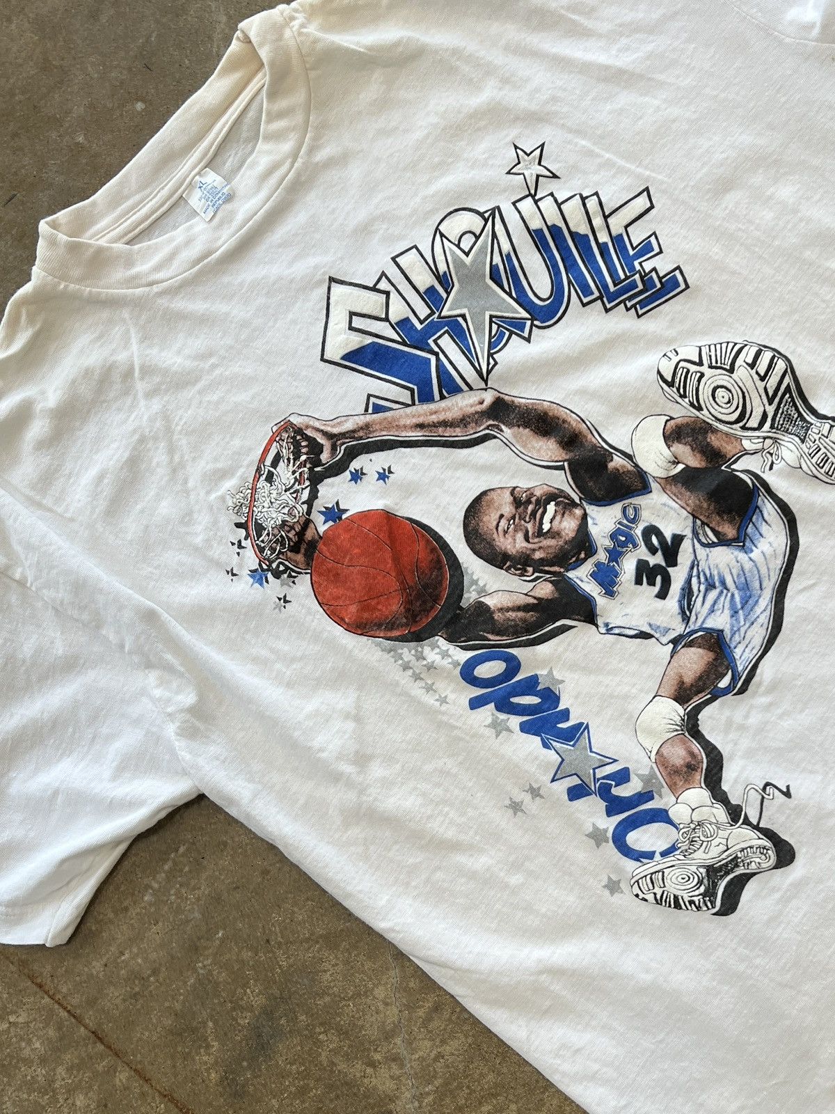 NBA Vintage 90s NBA Shaquille Shaq Orlando Magic Dunk Tee XL Size US XL / EU 56 / 4 - 1 Thumbnail